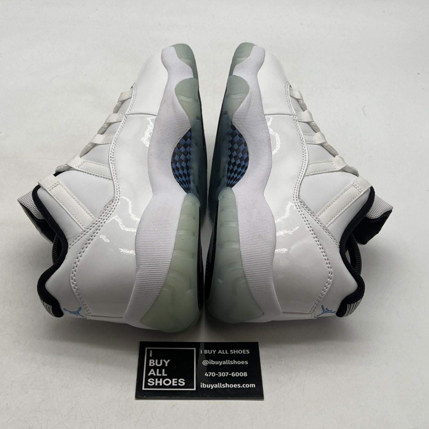 Size 9 - Air Jordan 11 Retro Low Legend Blue (AV2187-117)