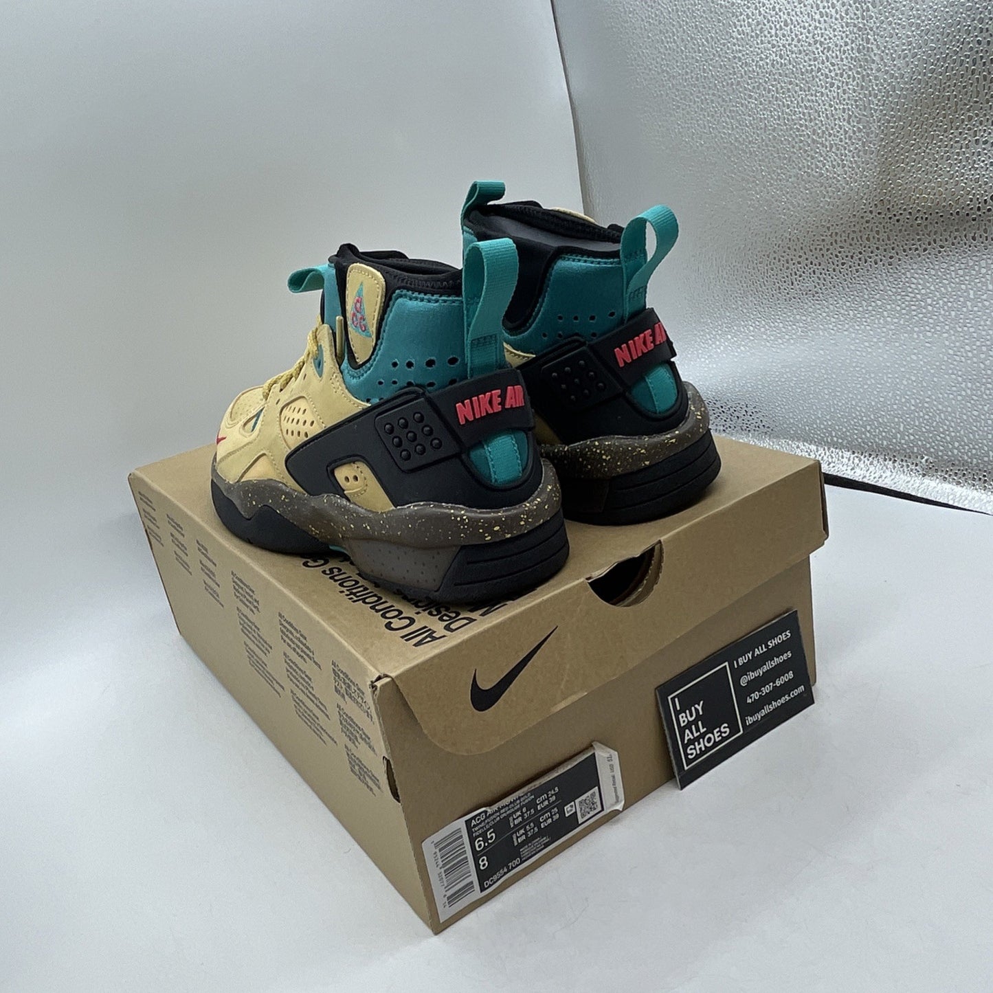 Size 6.5 - ACG Air Mowabb (DC9554-700)