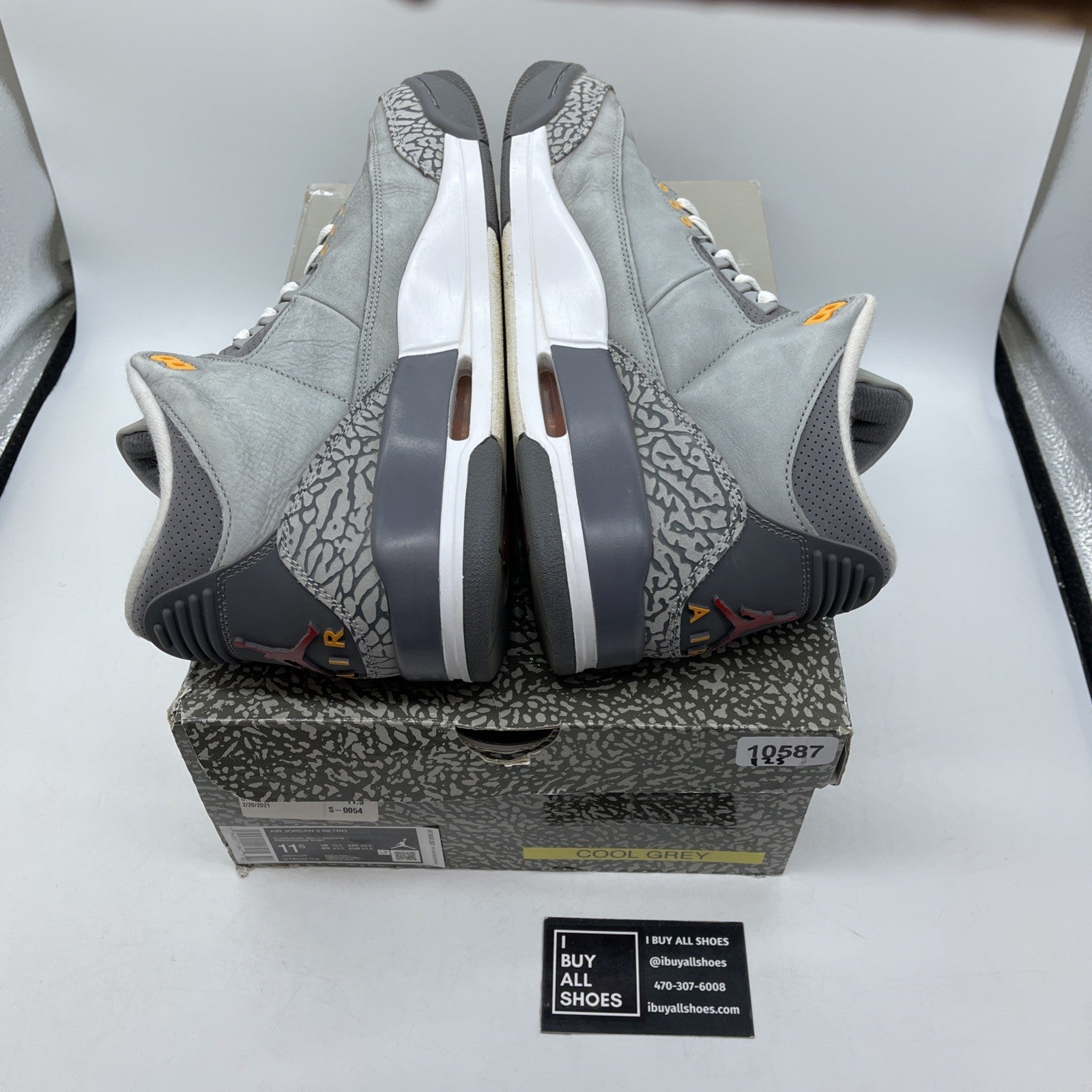 Size 11.5 - Jordan 6 Retro Mid Georgetown Grey White Suede (CT85332-012)