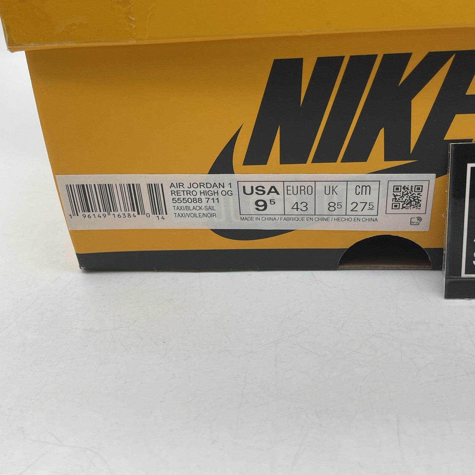 Size 9.5 - Jordan 1 Retro OG High Yellow Toe White Black Leather (555088-711)