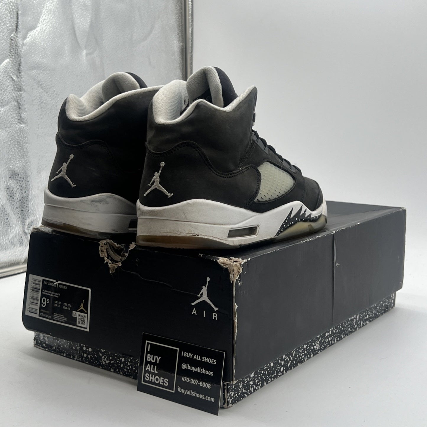 Size 9.5 - Air Jordan 5 Retro Mid Oreo (CT4838-011)