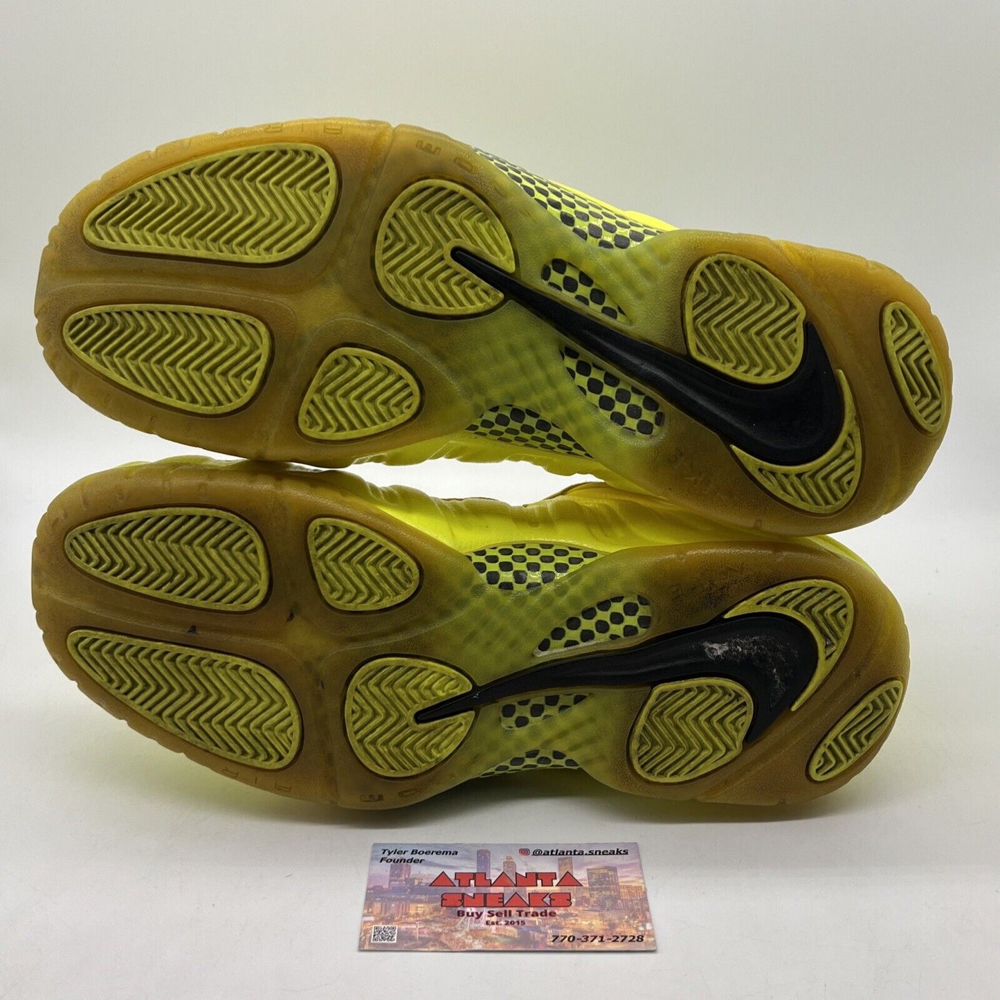 Size 11 - Nike Air Foamposite Pro Volt 2014 (624041-700)