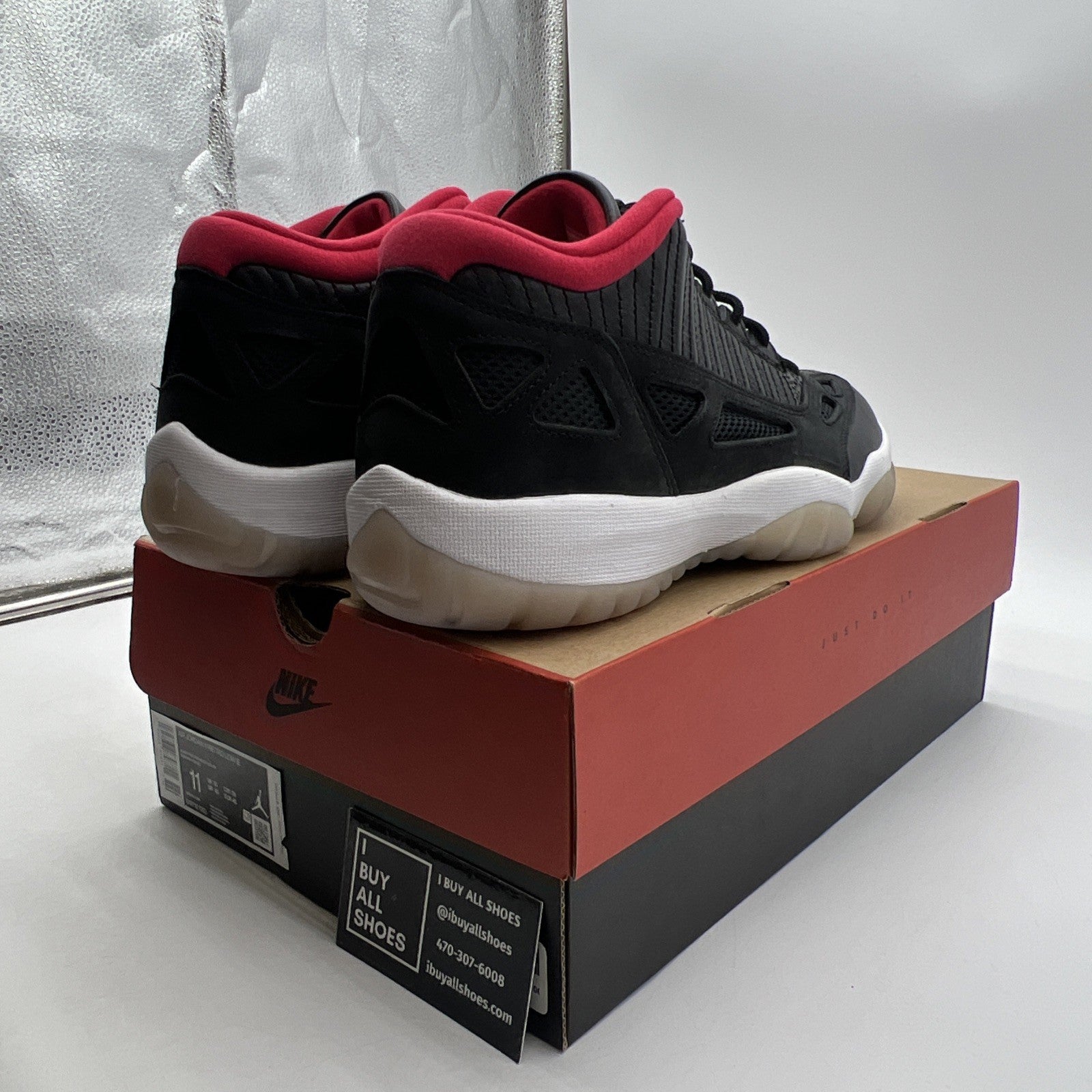 Size 11 - Air Jordan 11 Retro IE 2021 Low Bred (919712-023)