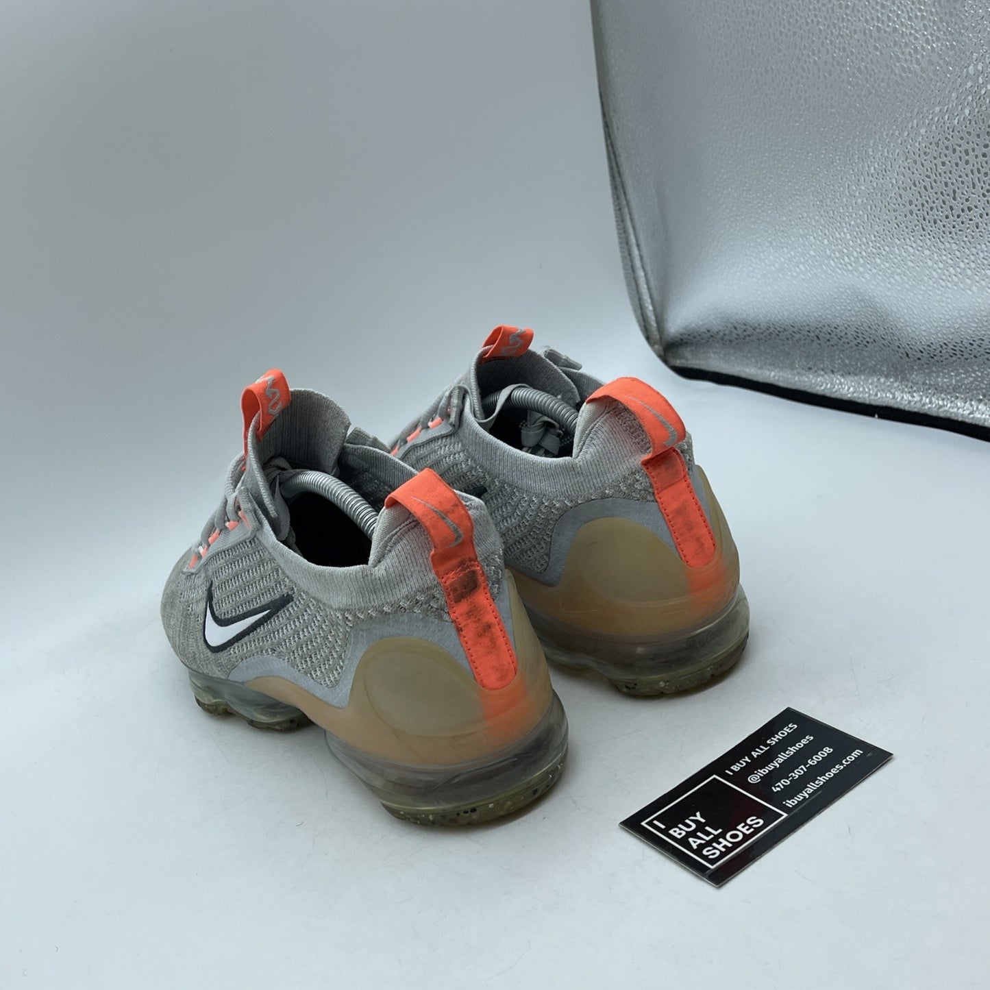Size 9.5 - Nike Air VaporMax 2021 Flyknit Grey Fog Bright Mango