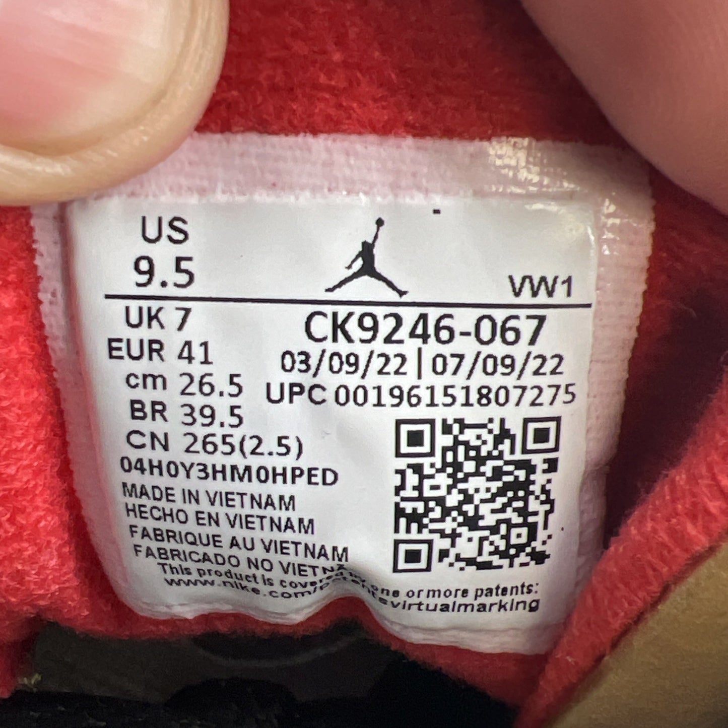 Size 9.5 - Air Jordan 3 Retro Mid Black Gold W (CK9246-067)
