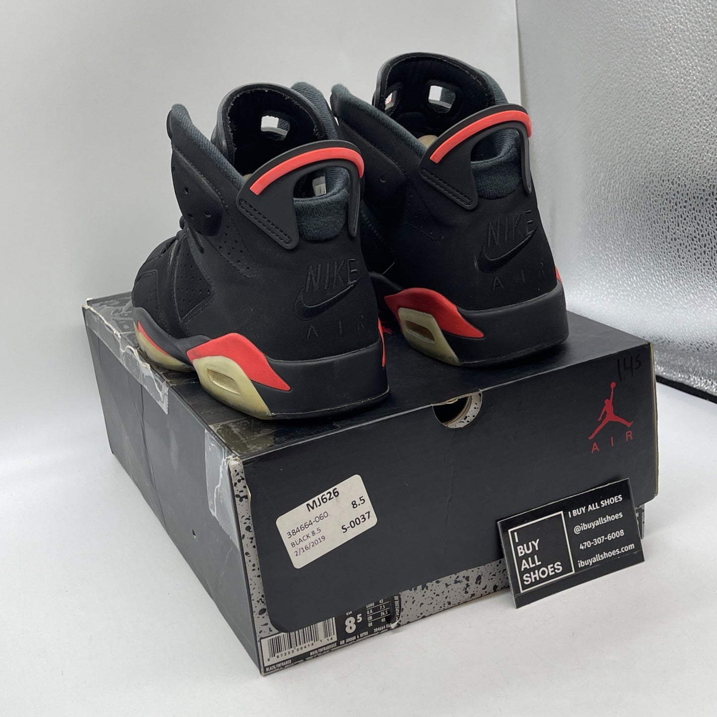 Size 8.5 - Jordan 6 Retro Mid Infrared Black Pink Suede (384664-060)