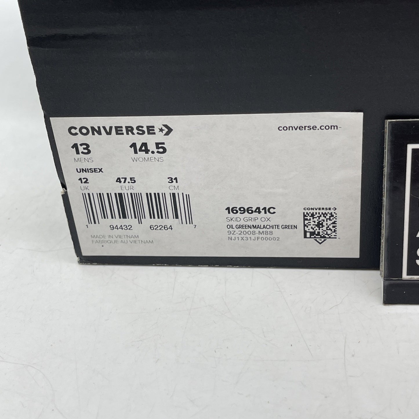 Size 13 - Converse Skid Grip Low Malachite Green (169641C)