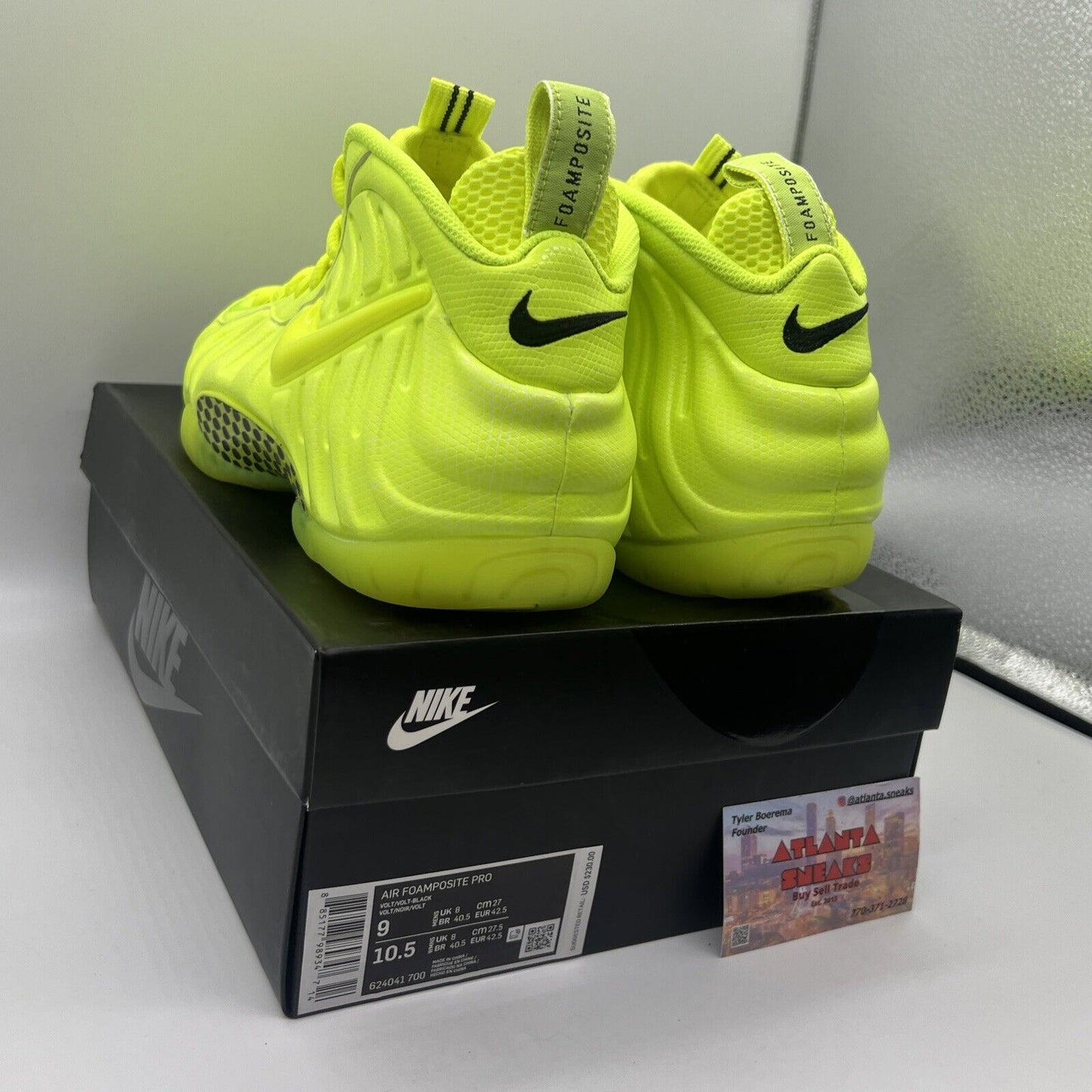 Size 9 - Nike Air Foamposite Pro Volt 2014 Brand New Og All Volt DS Highlighter