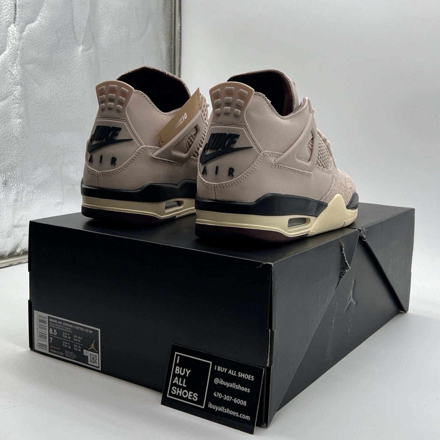 Size 8.5 - A Ma Maniére x Air Jordan 4 Retro While You Were Sleeping W