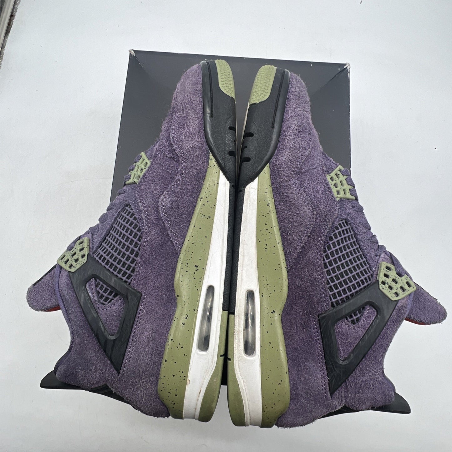 Size 10.5W - Air Jordan 4 Retro Mid Canyon Purple - (AQ9129-500)