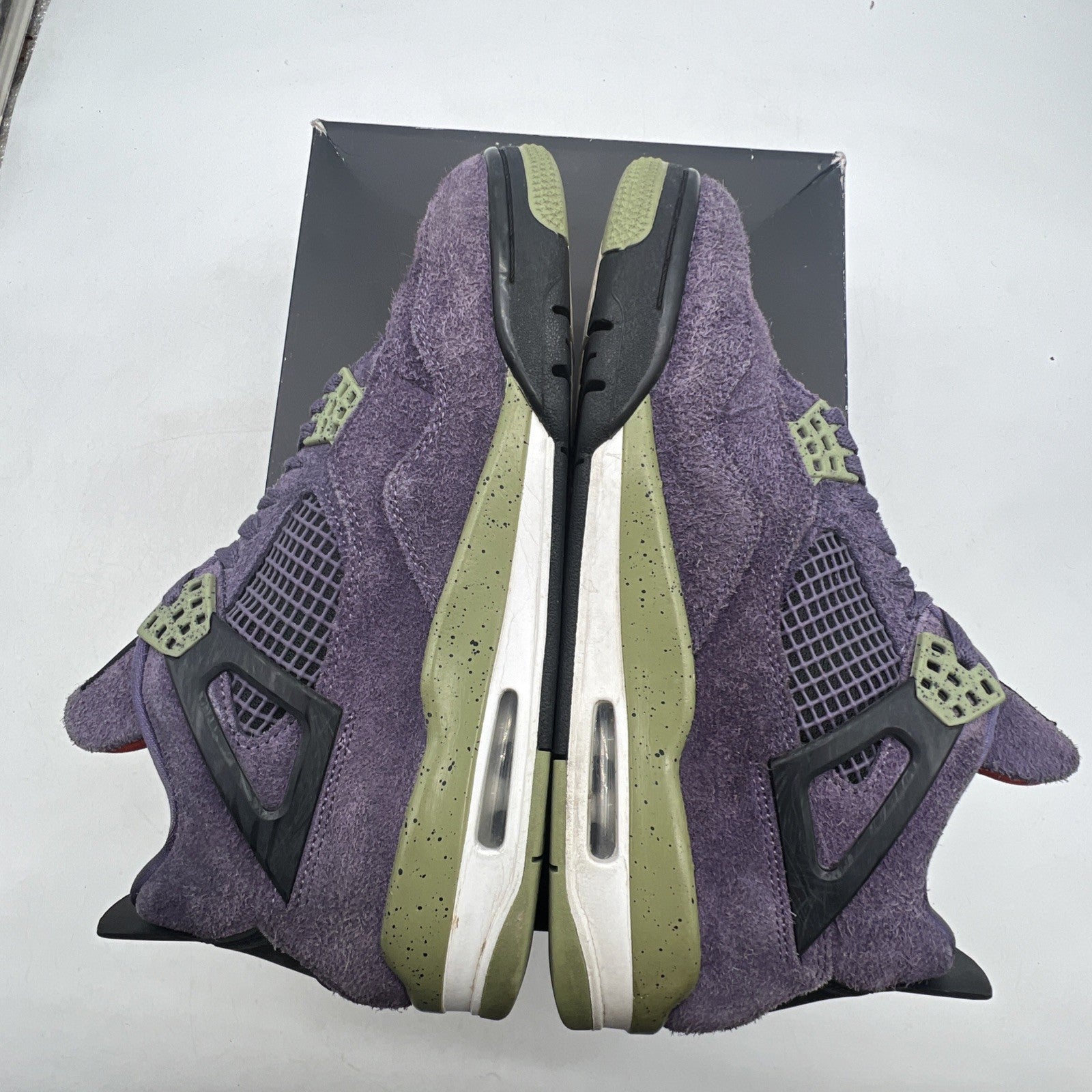 Size 10.5W - Air Jordan 4 Retro Mid Canyon Purple - (AQ9129-500)