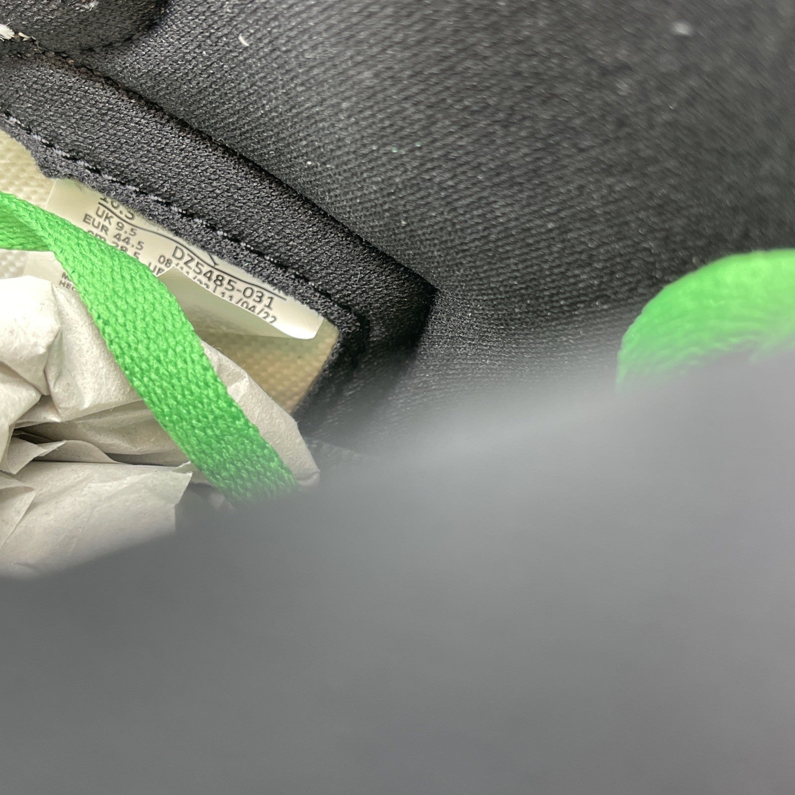 Size 10.5 - Air Jordan 1 Retro OG High Lucky Green (DZ5485-031)