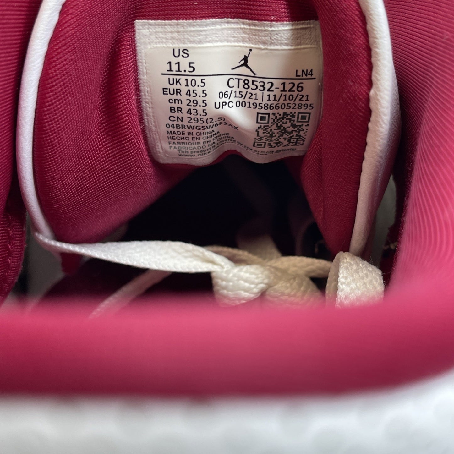 Size 11.5 - Jordan 3 Retro Mid Cardinal Red White Grey Leather (CT8532-126
