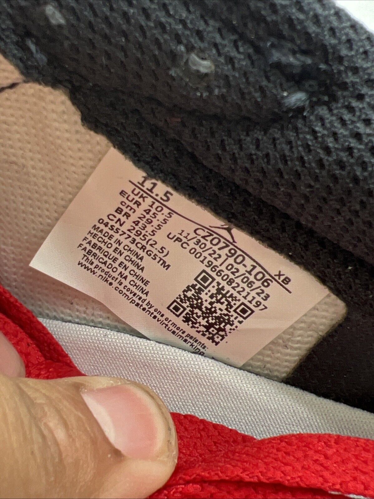 Size 11.5 - Air Jordan 1 Retro OG Low Black Toe (CZ0790-106)
