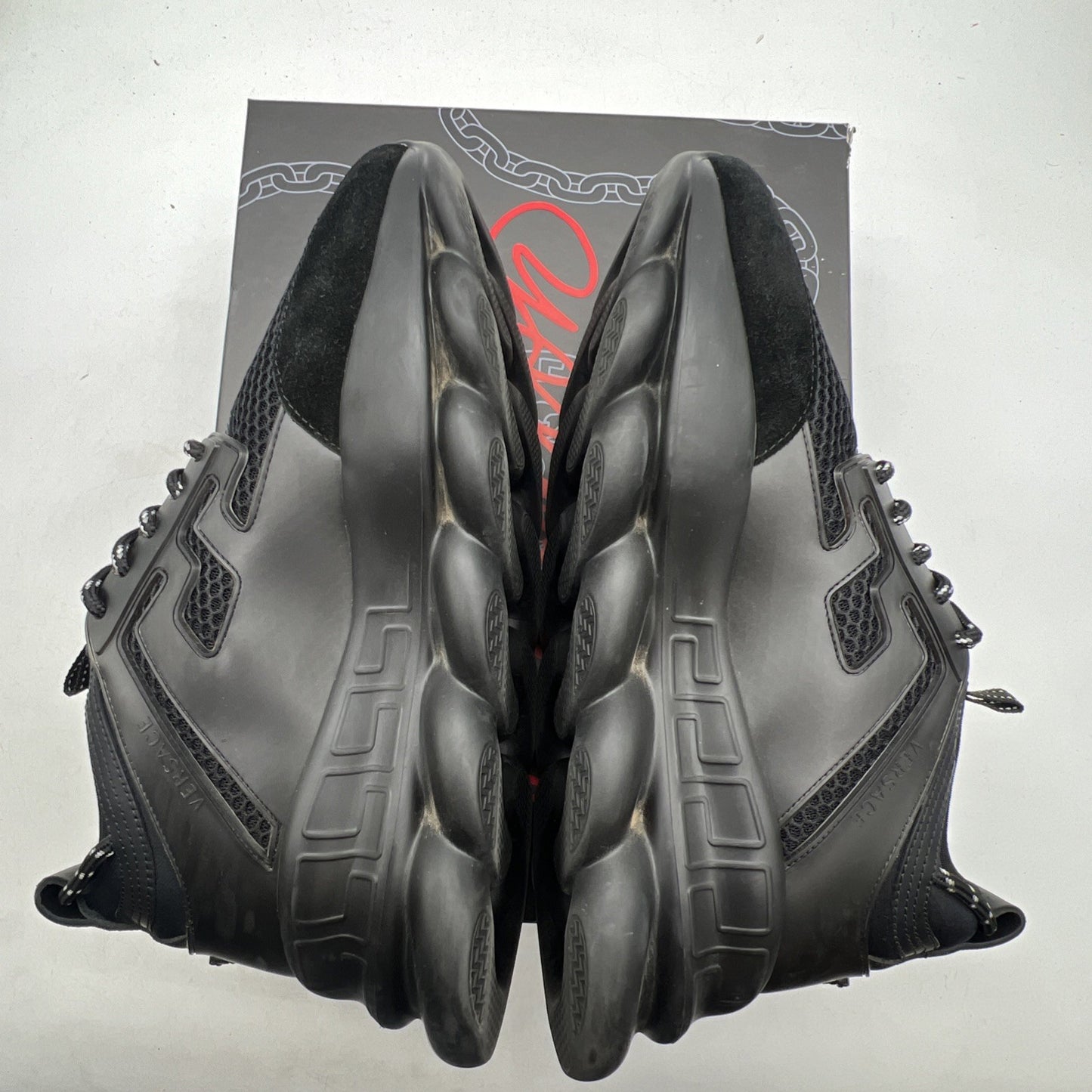 Size 44 - Versace Chain Reaction