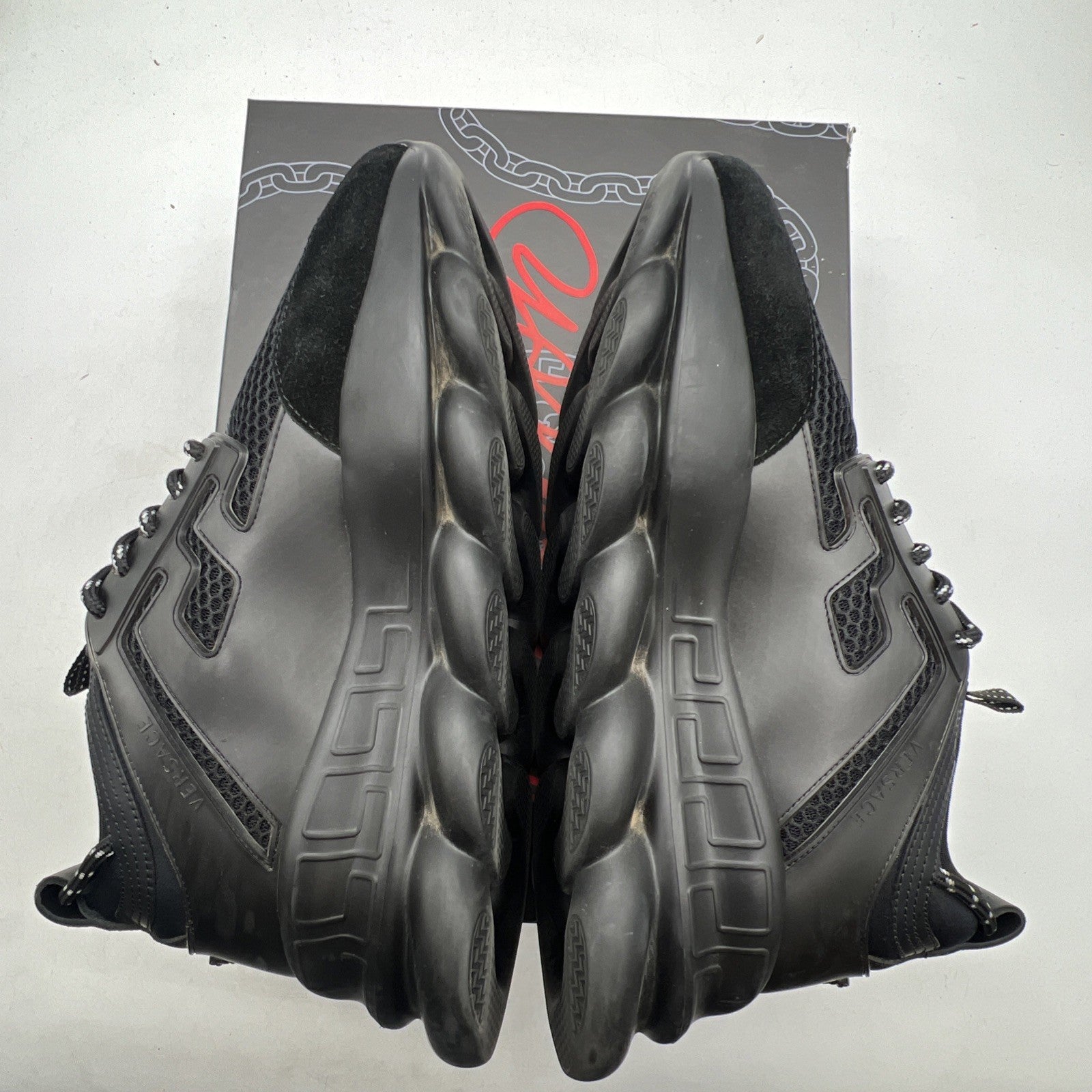 Size 44 - Versace Chain Reaction