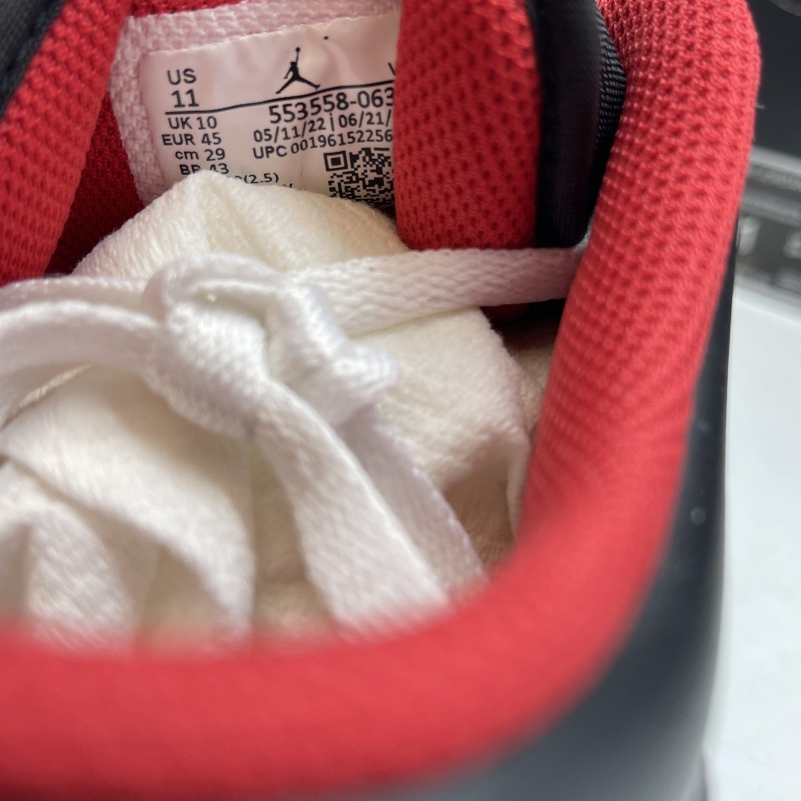 Size 11 - Air Jordan 1 Low White Toe 2022 (553558-063)