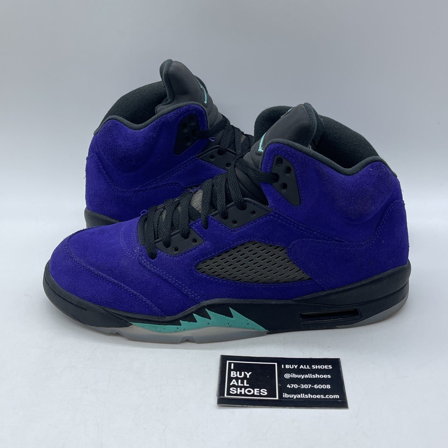 Size 11 - Air Jordan 5 Retro Alternate Grape 2020 (136027-500)