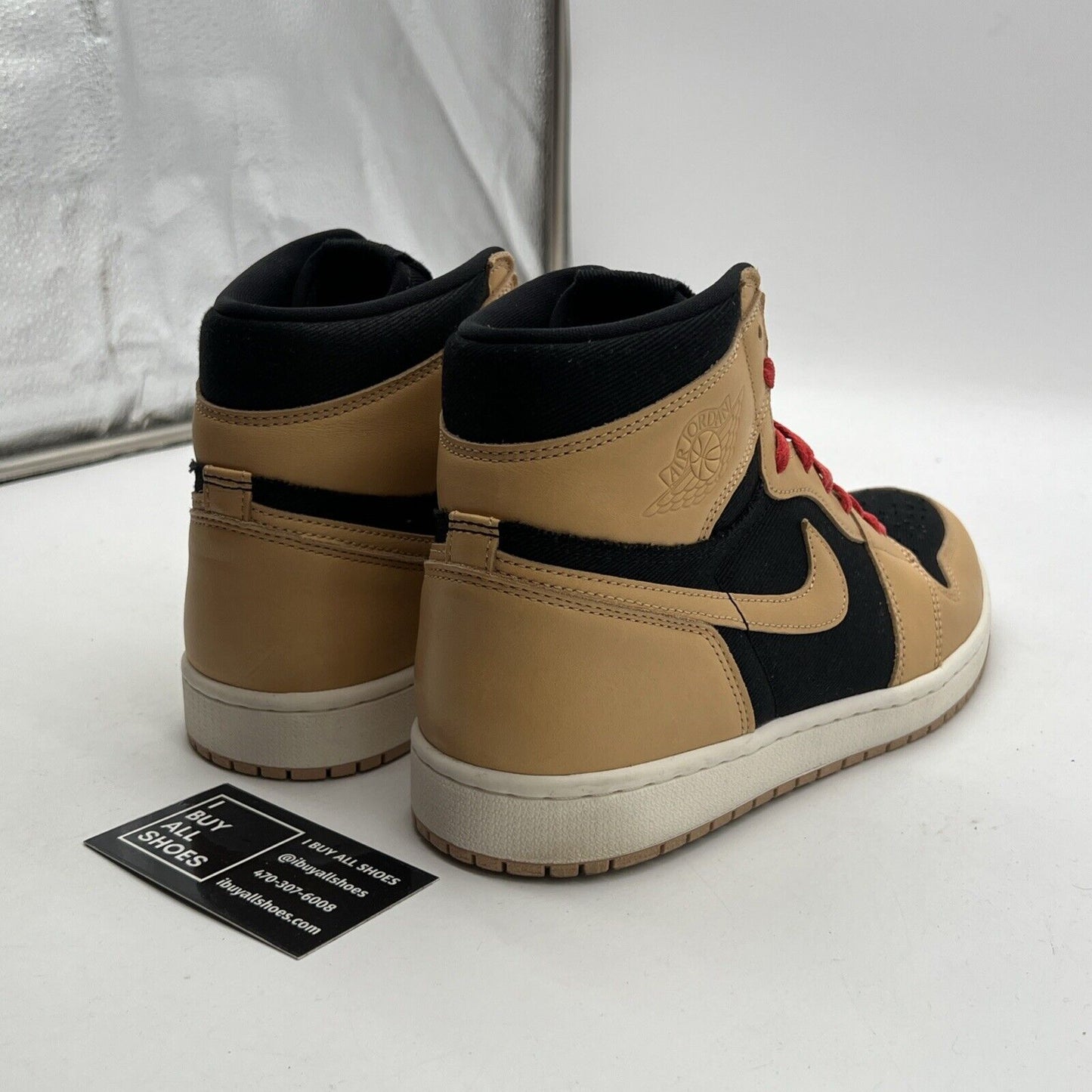 Size 10 - Air Jordan 1 Retro High OG Heirloom 2022 (555088-202)