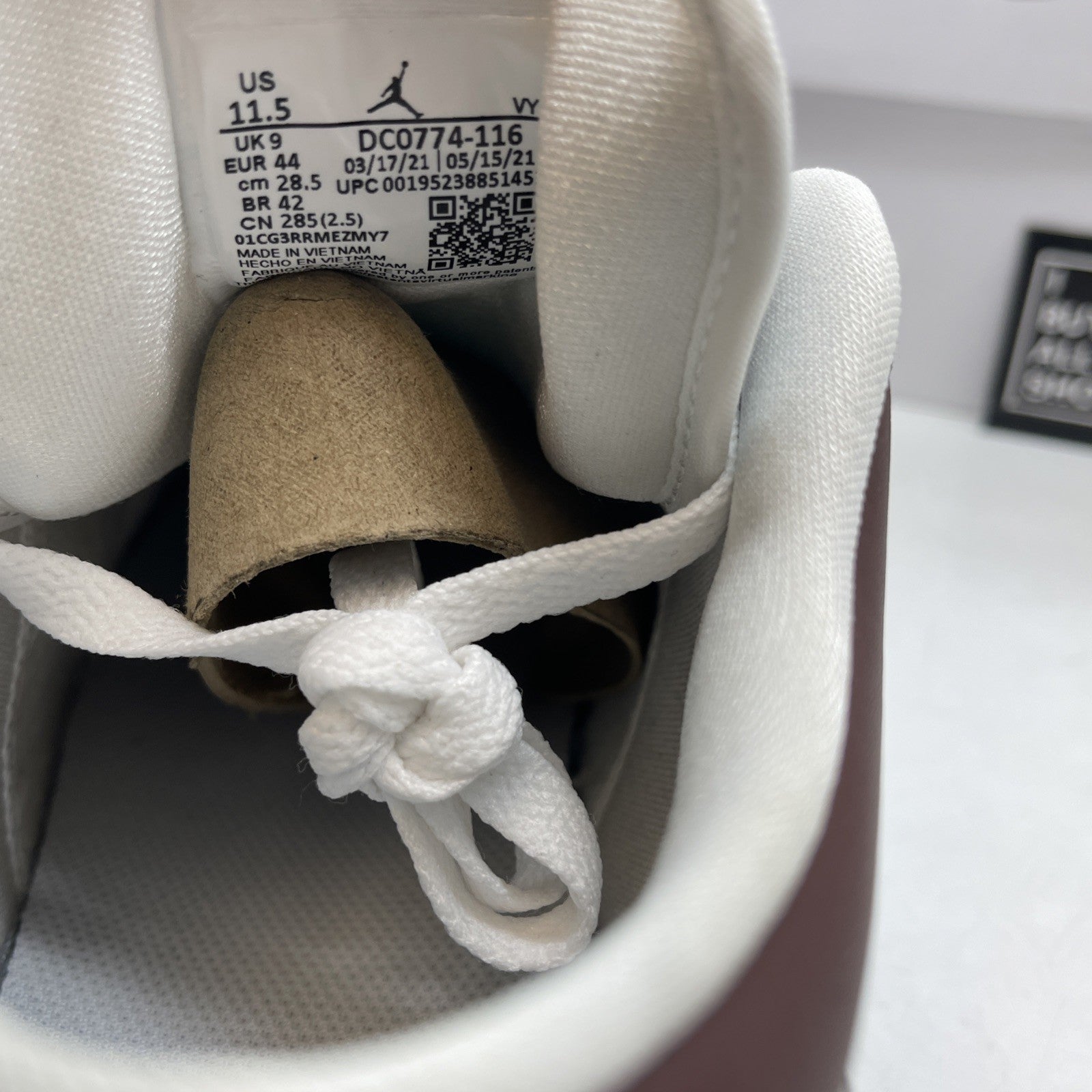 Size 11.5W - Nike Air Jordan 1 Low "Bronze Eclipse" (DC0774-116)