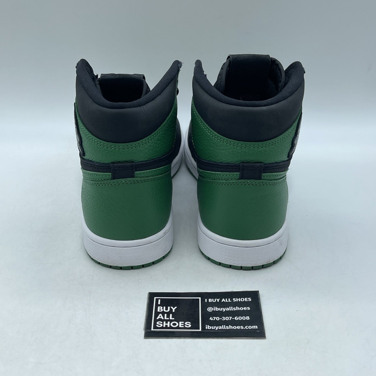 Size 9 - Air Jordan 1 Retro OG High Pine Green 2.0 (555088-030(