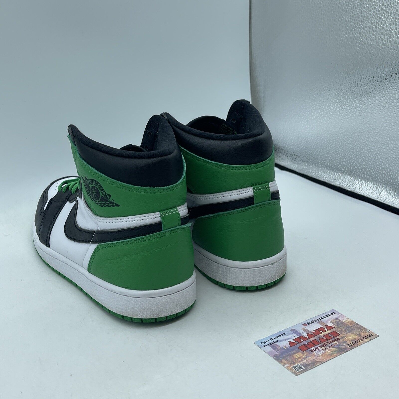 Size 10 - Air Jordan 1 Retro OG High Lucky Green Black White (DZ5485-031)