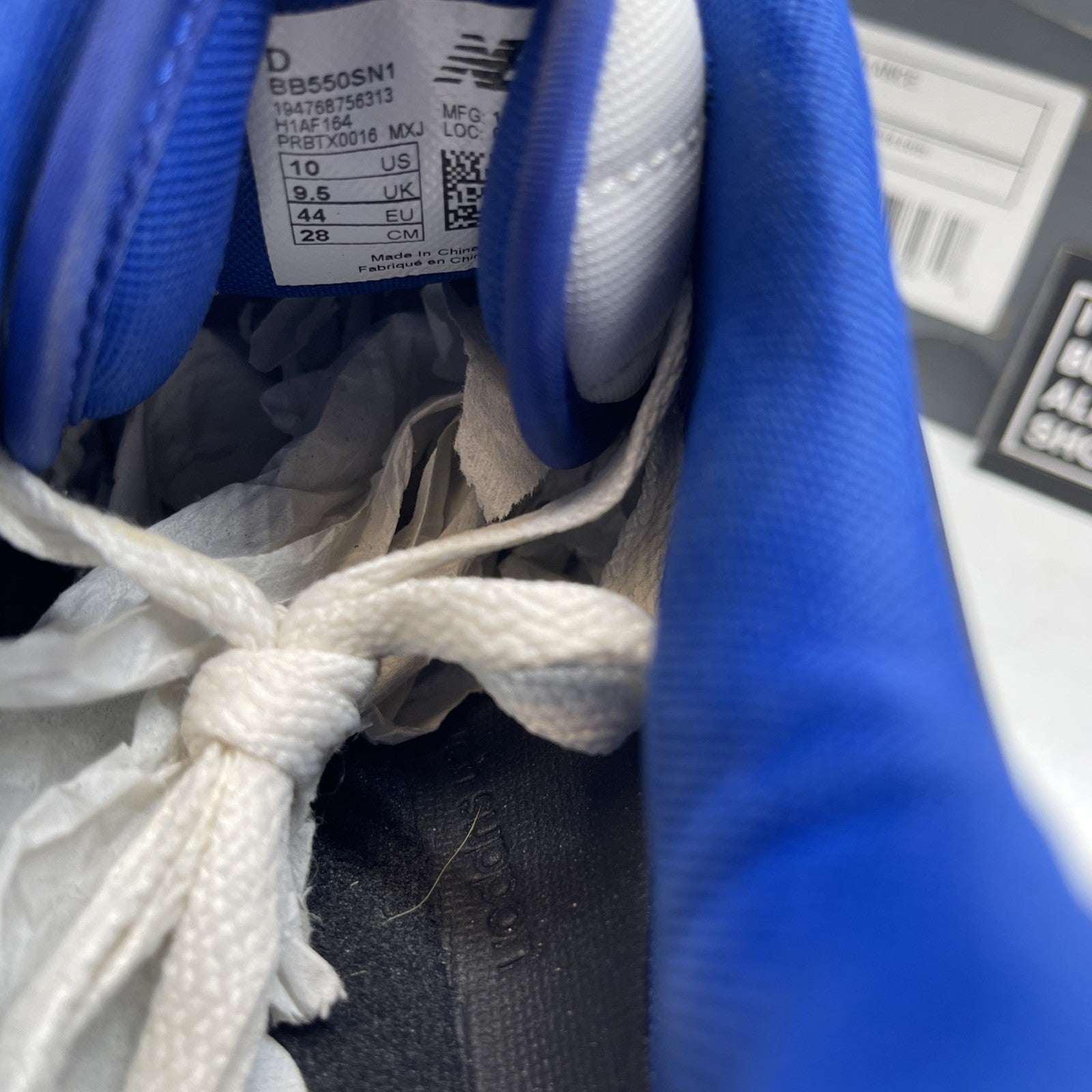 Size 10 - New Balance 550 White Team Royal (BB550SN1)