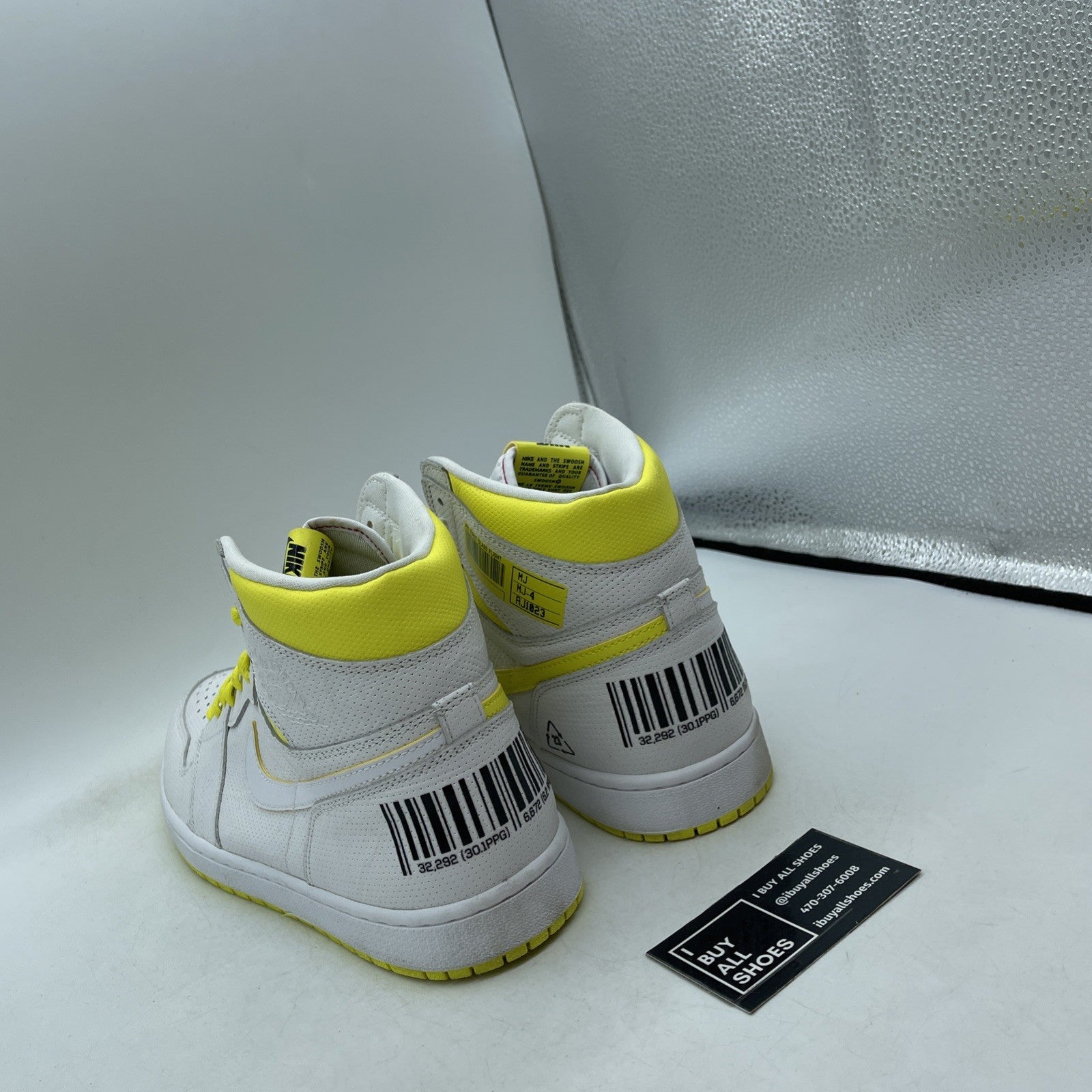 Size 11.5 - Air Jordan 1 Retro OG High First Class Flight (555088-170)
