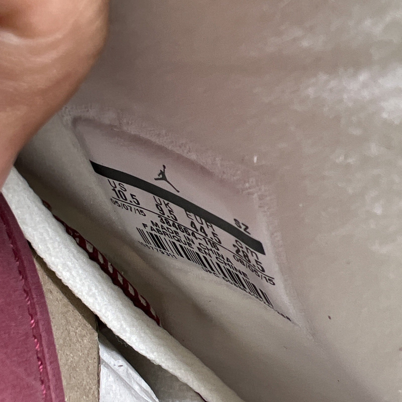 Size 10.5 - Air Jordan 6 Retro 2015 Maroon (384664-116)