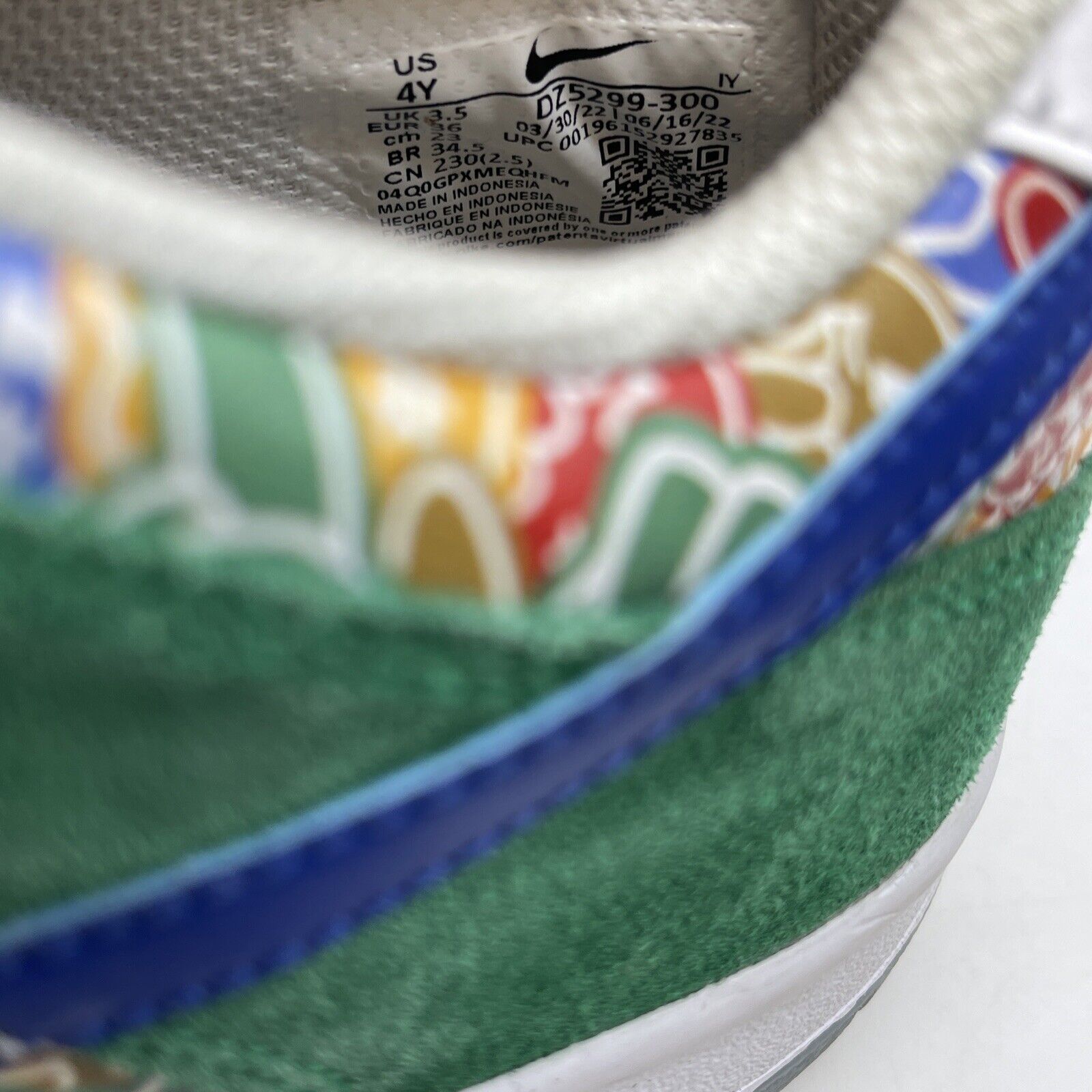 Size 4Y - Nike Dunk Low Foam Finger Green White Red Suede Leather (DZ5299-300)