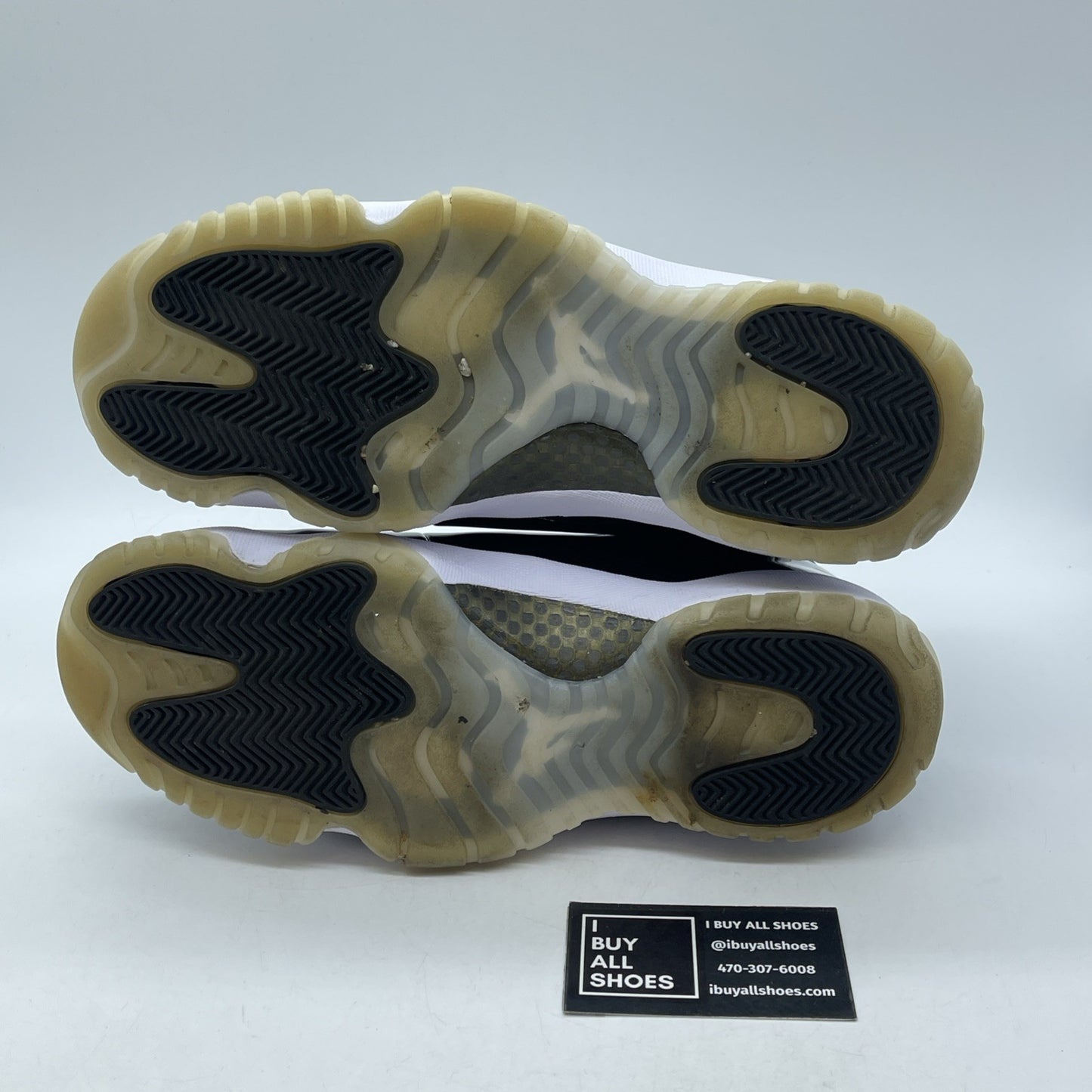 Size 10.5 - Air Jordan 11 Retro Mid Gratitude Defining Moments (CT8012-170)