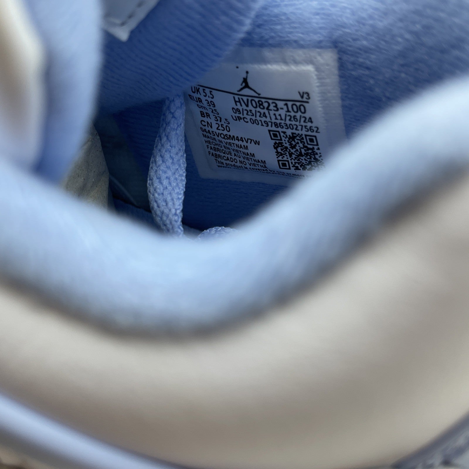 Size 8W - Air Jordan 4 Retro Forget Me Not Blue White Leather (HV0823-100)