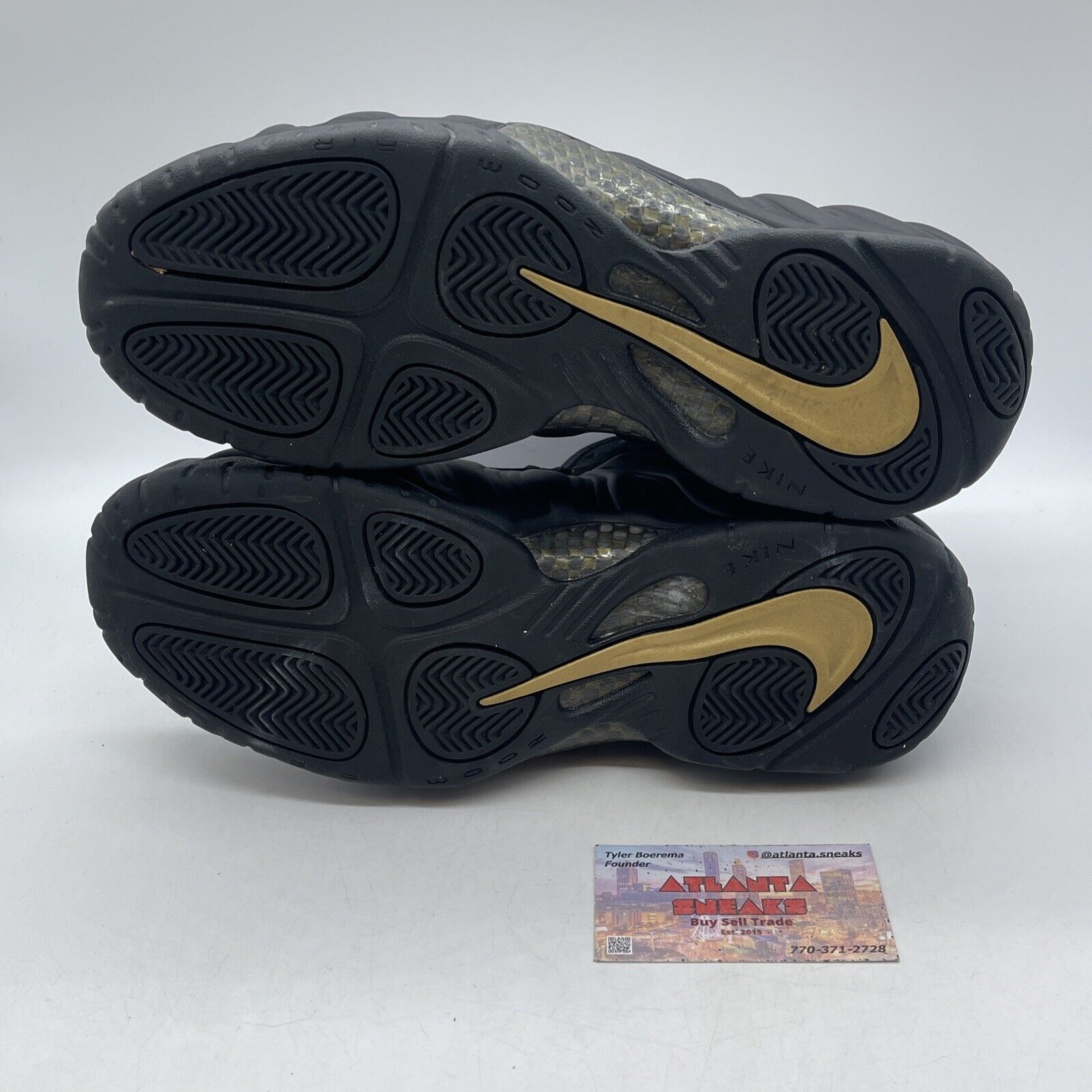 Size 10 - Nike Air Foamposite Pro Black Metallic Gold Leather (624041-009)