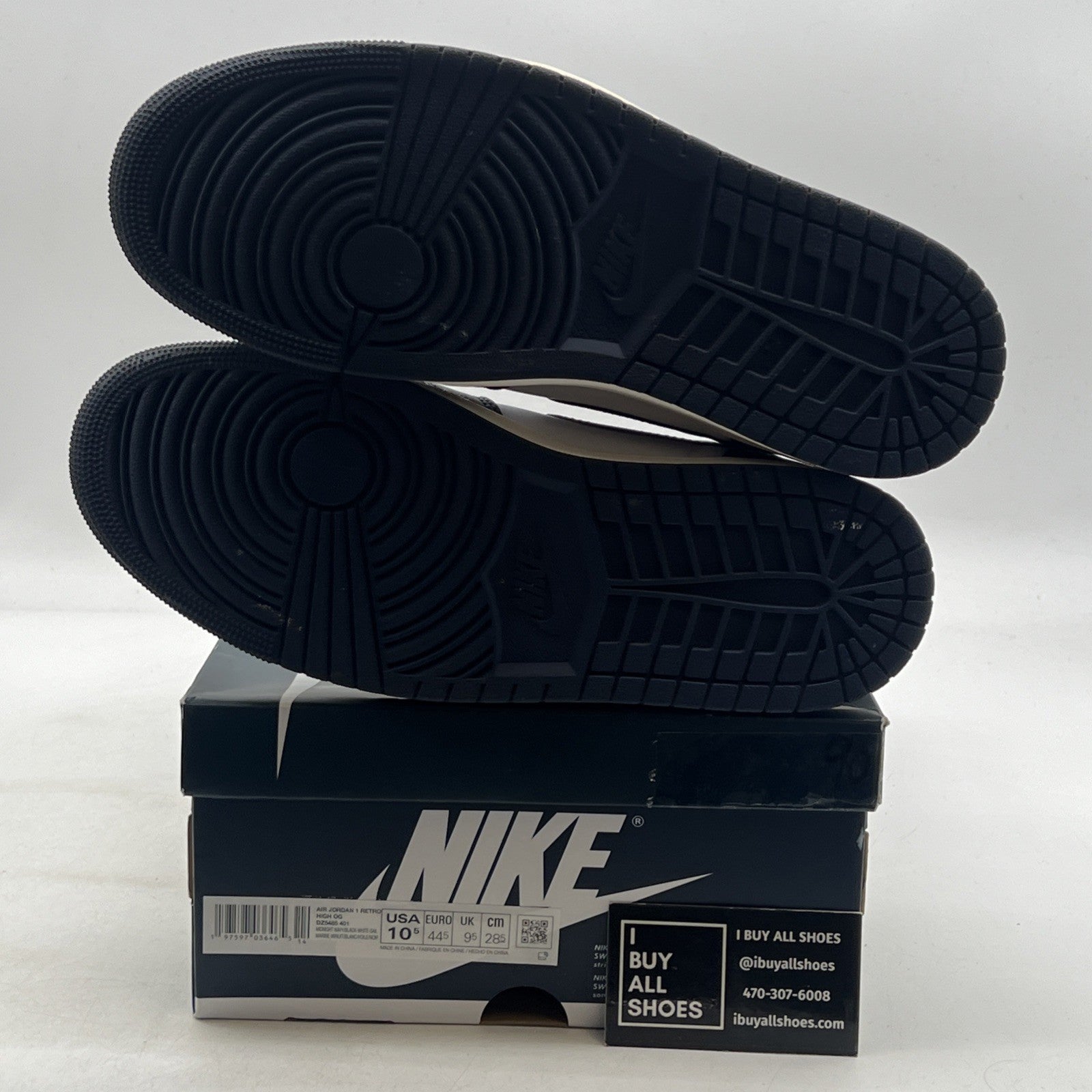 Size 10.5 - Air Jordan 1 Retro OG High Midnight Navy (DZ5485-401)