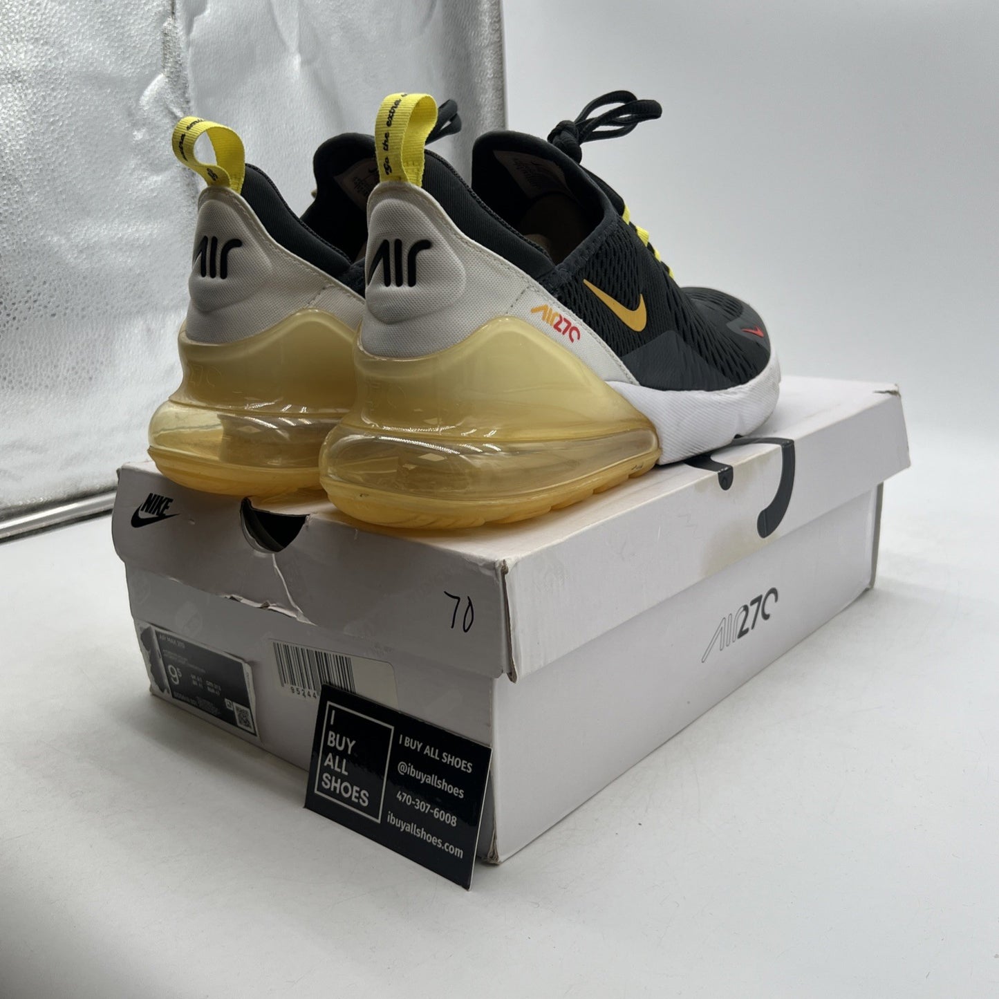 Size 9.5 - Nike Air Max 270 Go The Extra Smile (DO5849-001)