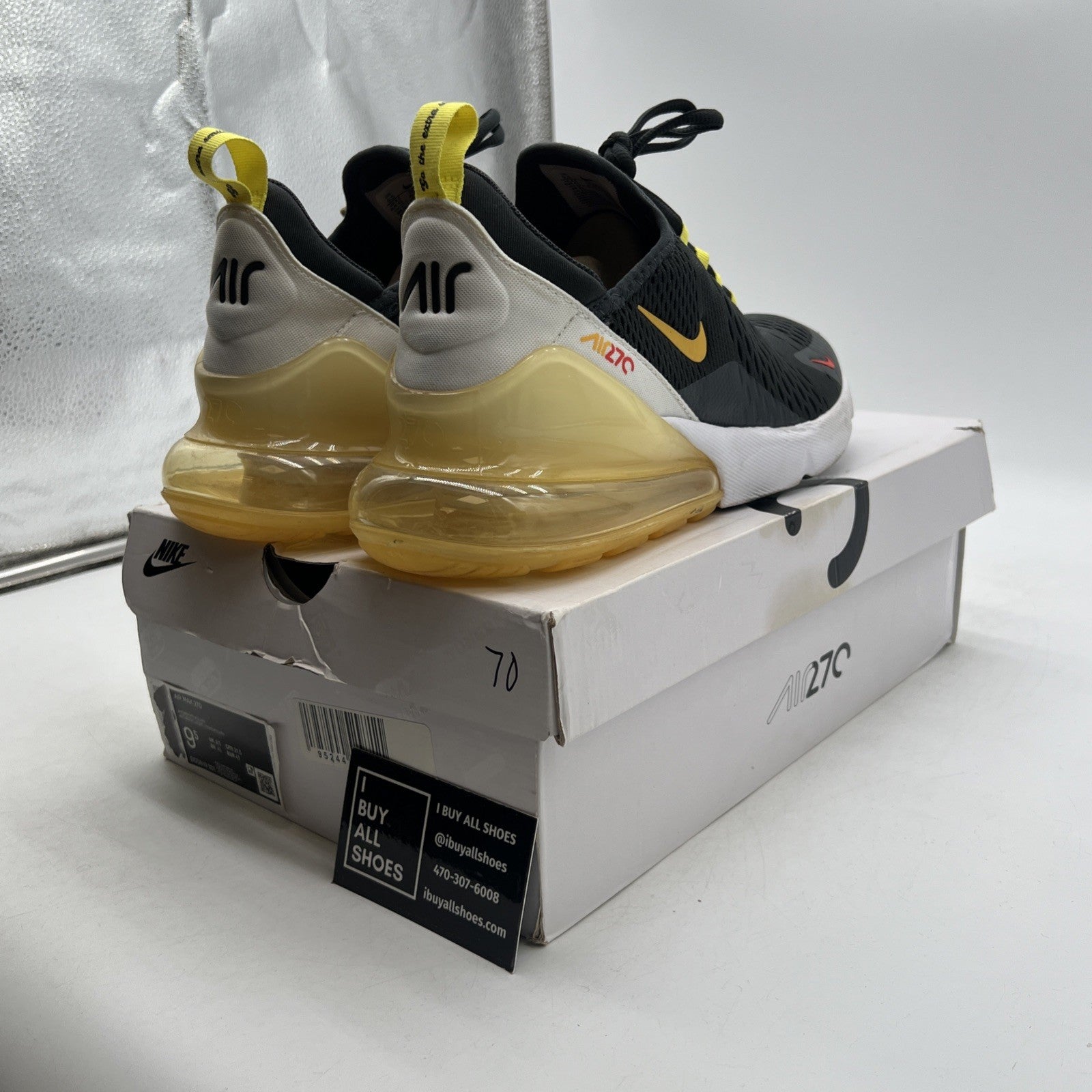 Size 9.5 - Nike Air Max 270 Go The Extra Smile (DO5849-001)