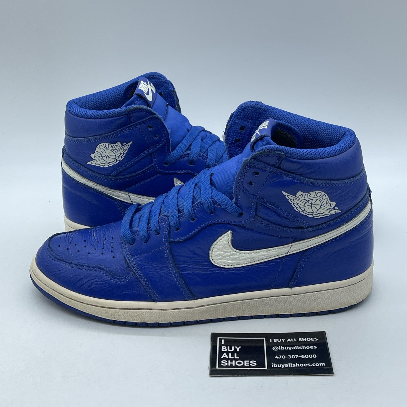 Size 10.5 - Air Jordan 1 Retro OG High Hyper Royal (555088-401)
