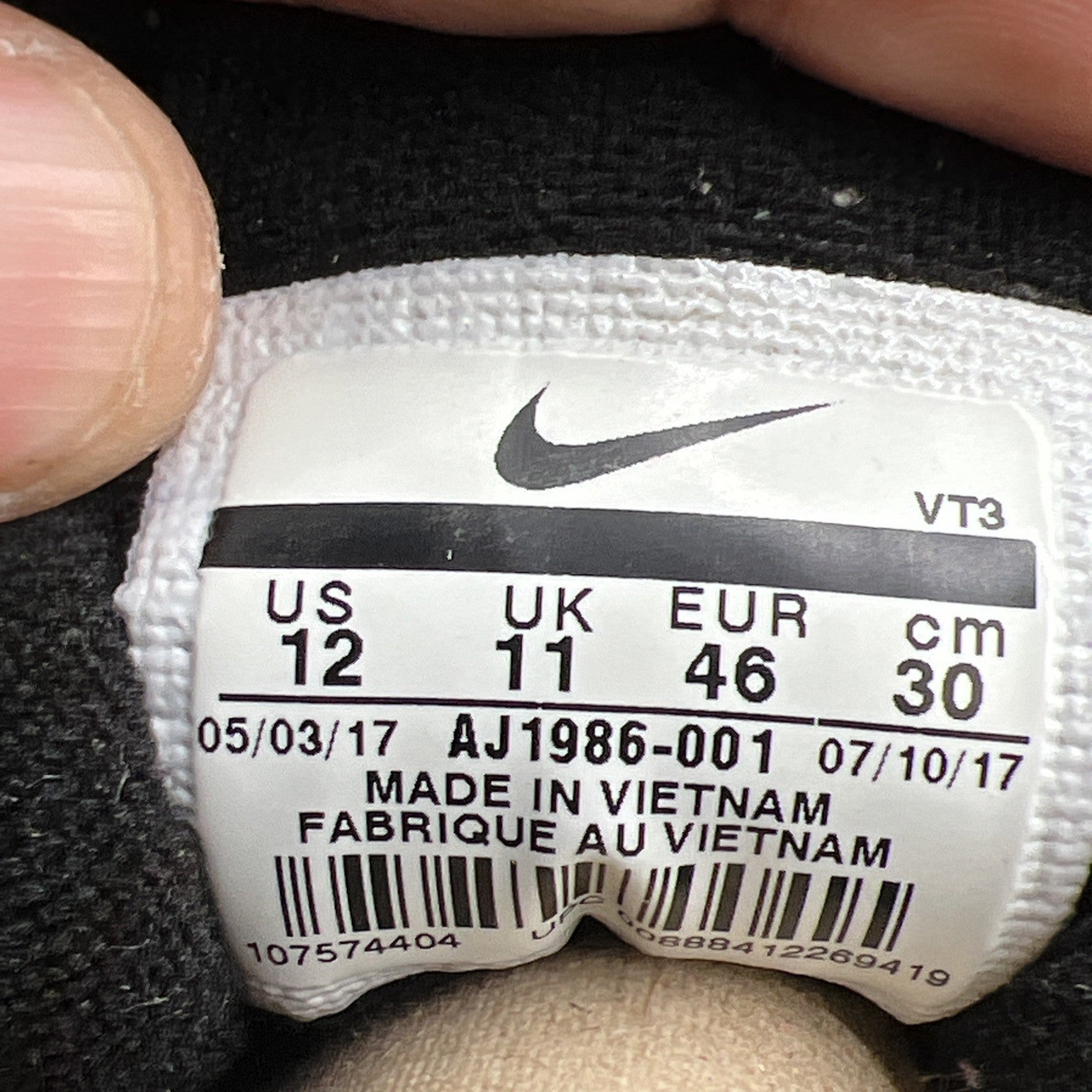 Size 12 - Nike Undefeated x Air Max 97 OG Black (AJ1986-001)