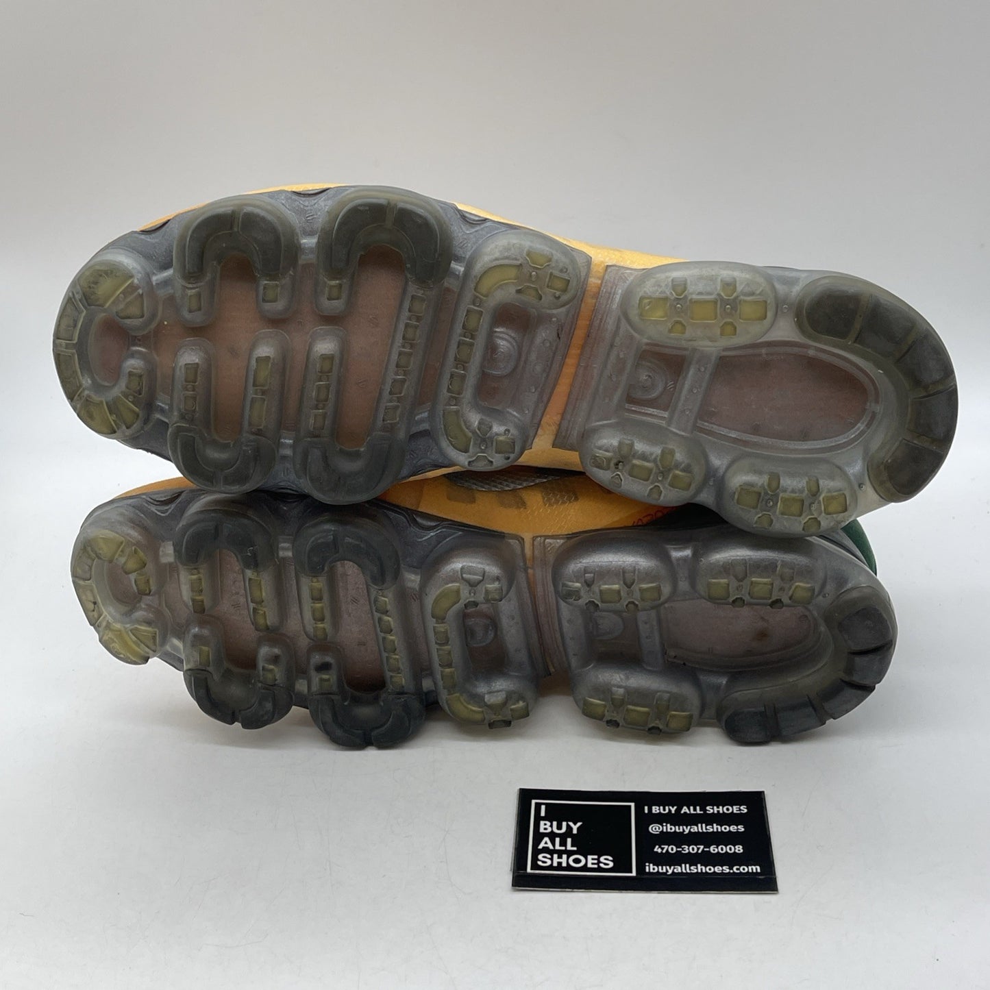 Size 11.5 - Nike Air VaporMax 2019 Canyon Gold (AR6631-700)