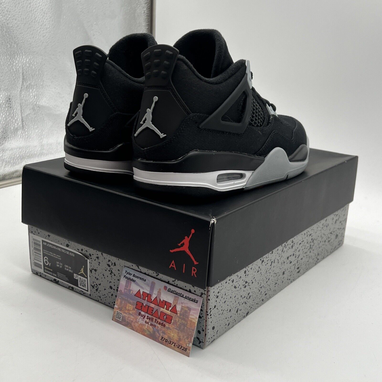 Size 6 - Jordan 4 Retro SE Mid Black Canvas White Grey Suede (DV0553-006)