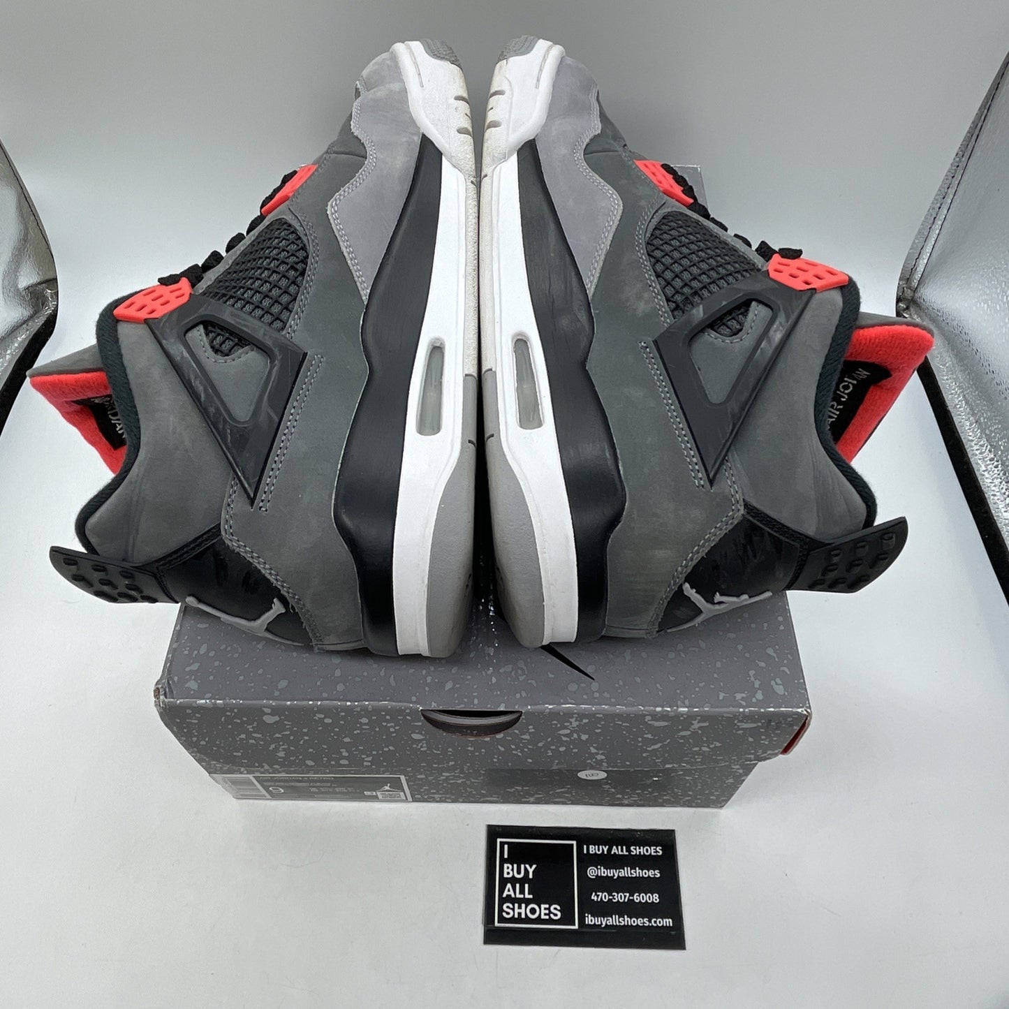 Size 9 - Air Jordan 4 Retro Mid Infrared (DH6927-061)
