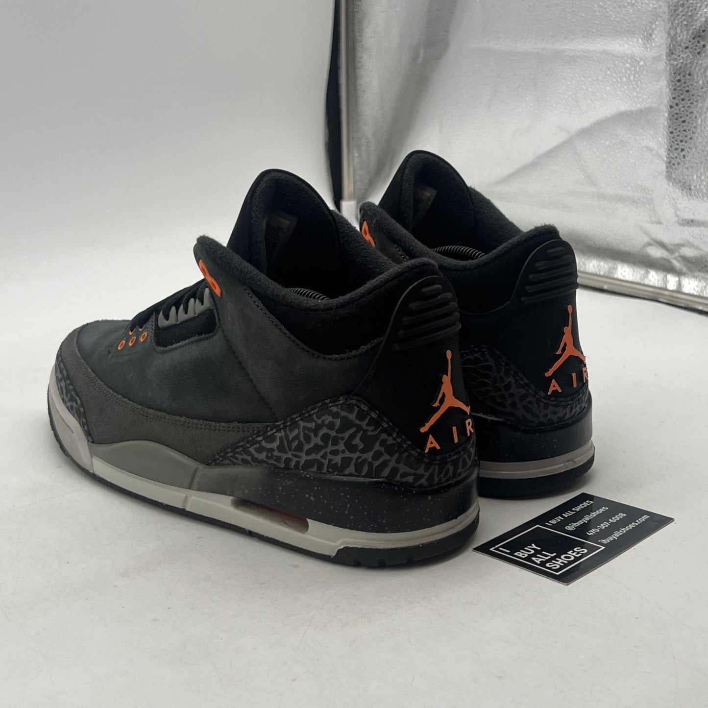 Size 10 - Air Jordan 3 Retro 2023 Mid Fear (CT8532-080)