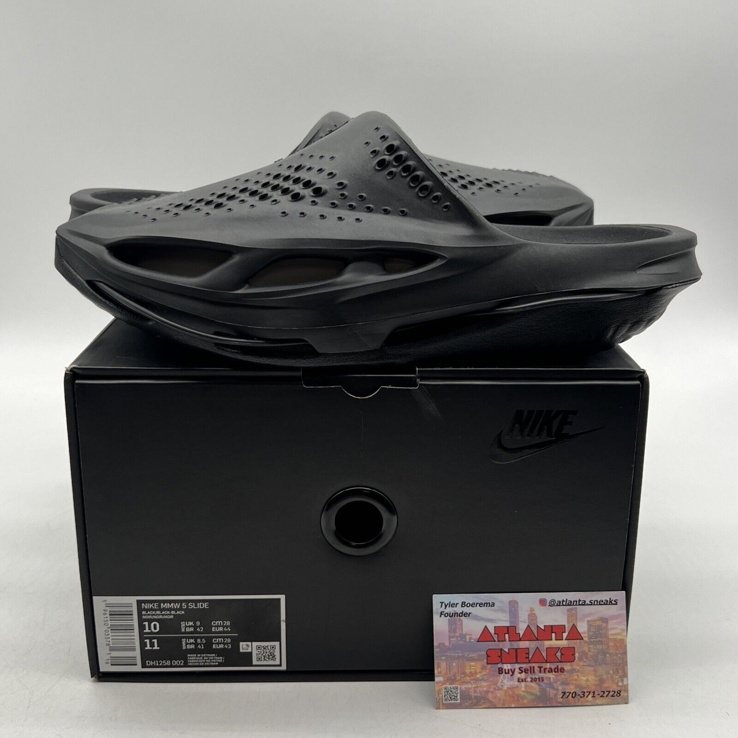 Size 10 - Matthew M. Williams X 005 Slides Black (DH1258-002)