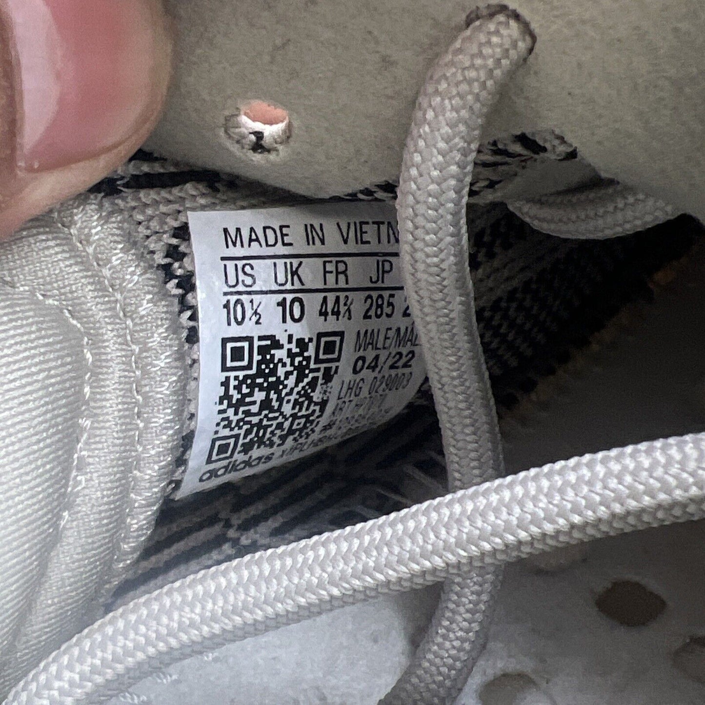 Size 10.5 - adidas Yeezy Boost 350 V2 Low Slate (HP7870)