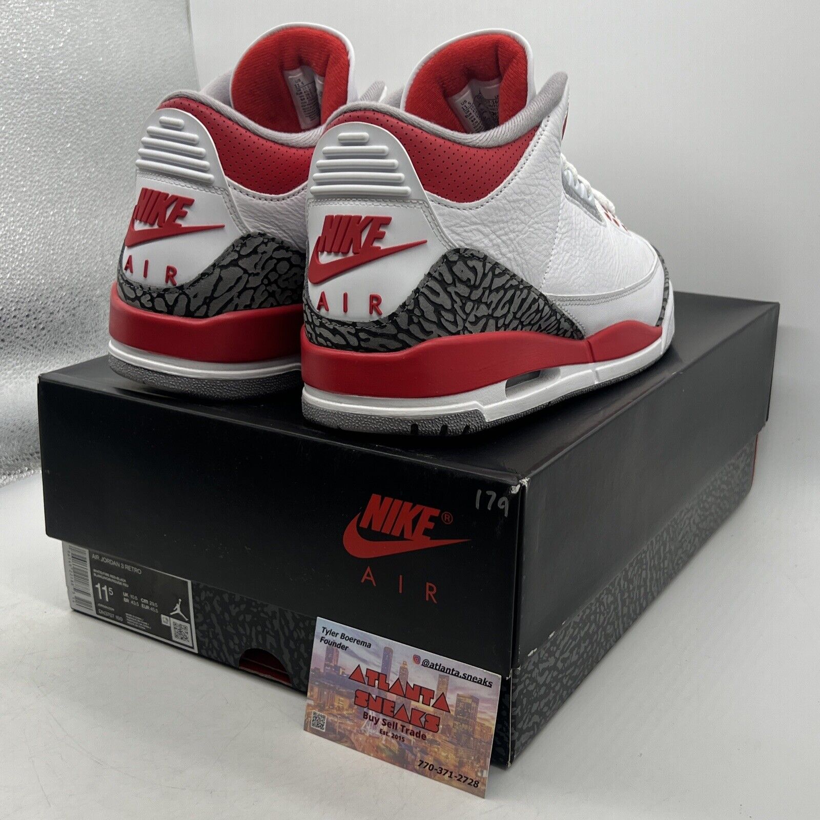 Size 11.5 - Jordan 3 Retro Mid Fire Red White Black Leather (DN3707-160)