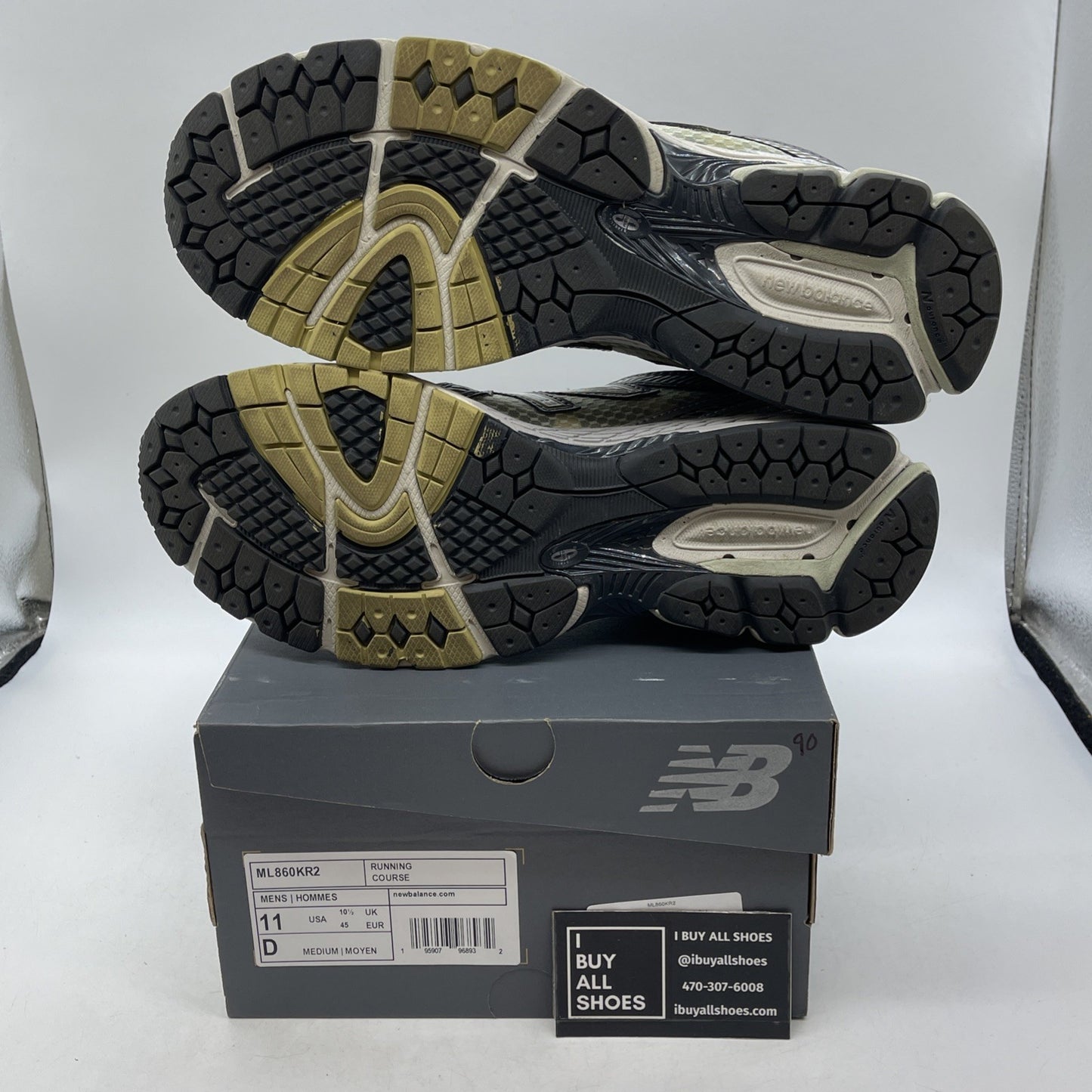 Size 11 - New Balance 860v2 Rain Cloud Magnet (ML860KR2)