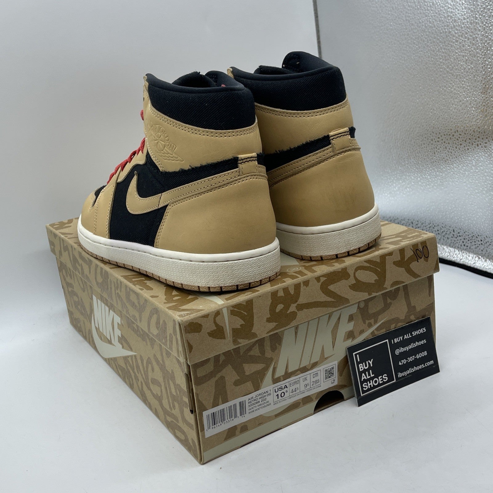 Size 10.5 - Jordan 1 Retro High OG Heirloom 2022 Suede Leather (555088-202)