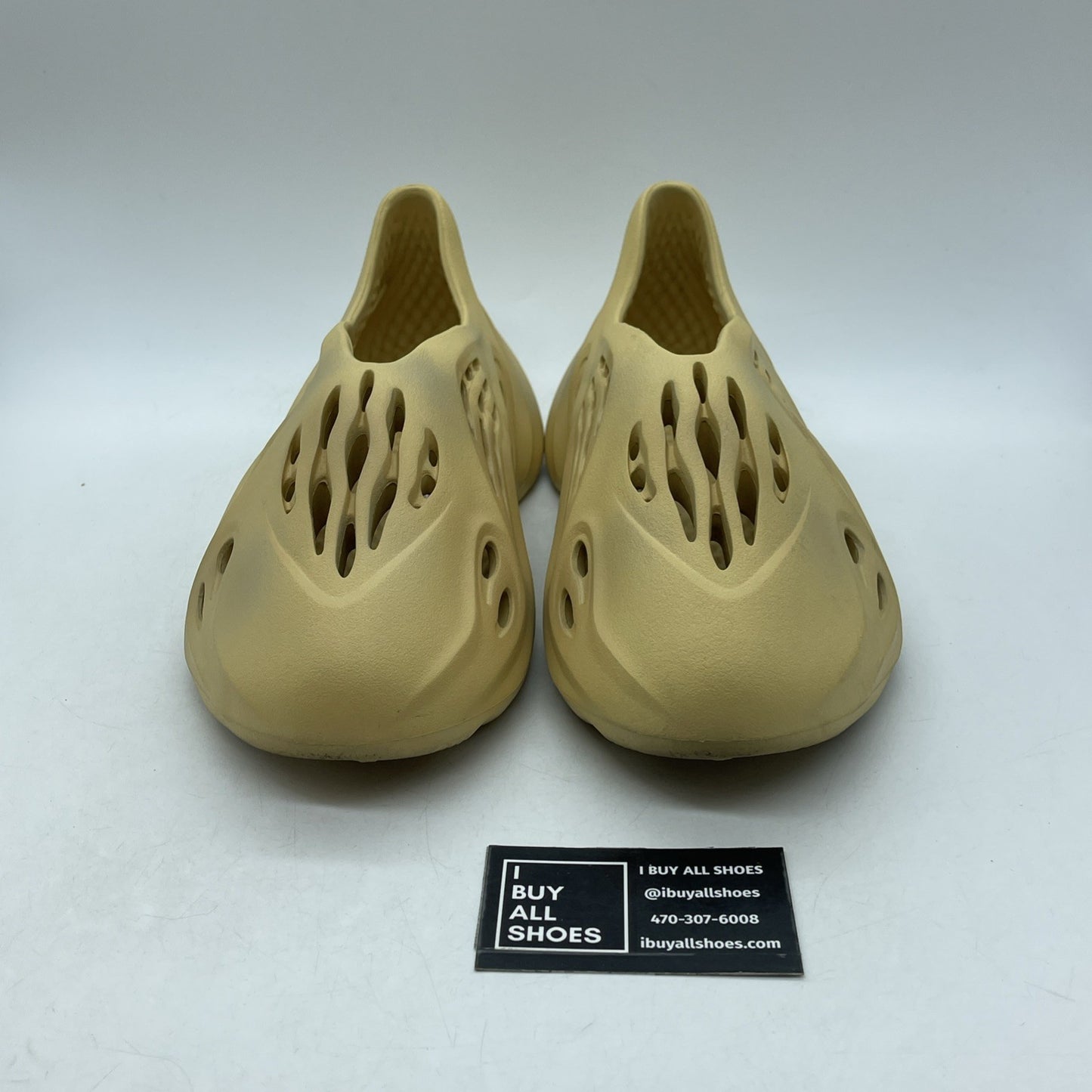 Size 11 - Adidas Yeezy Foam RNNR Sand (GV6843)