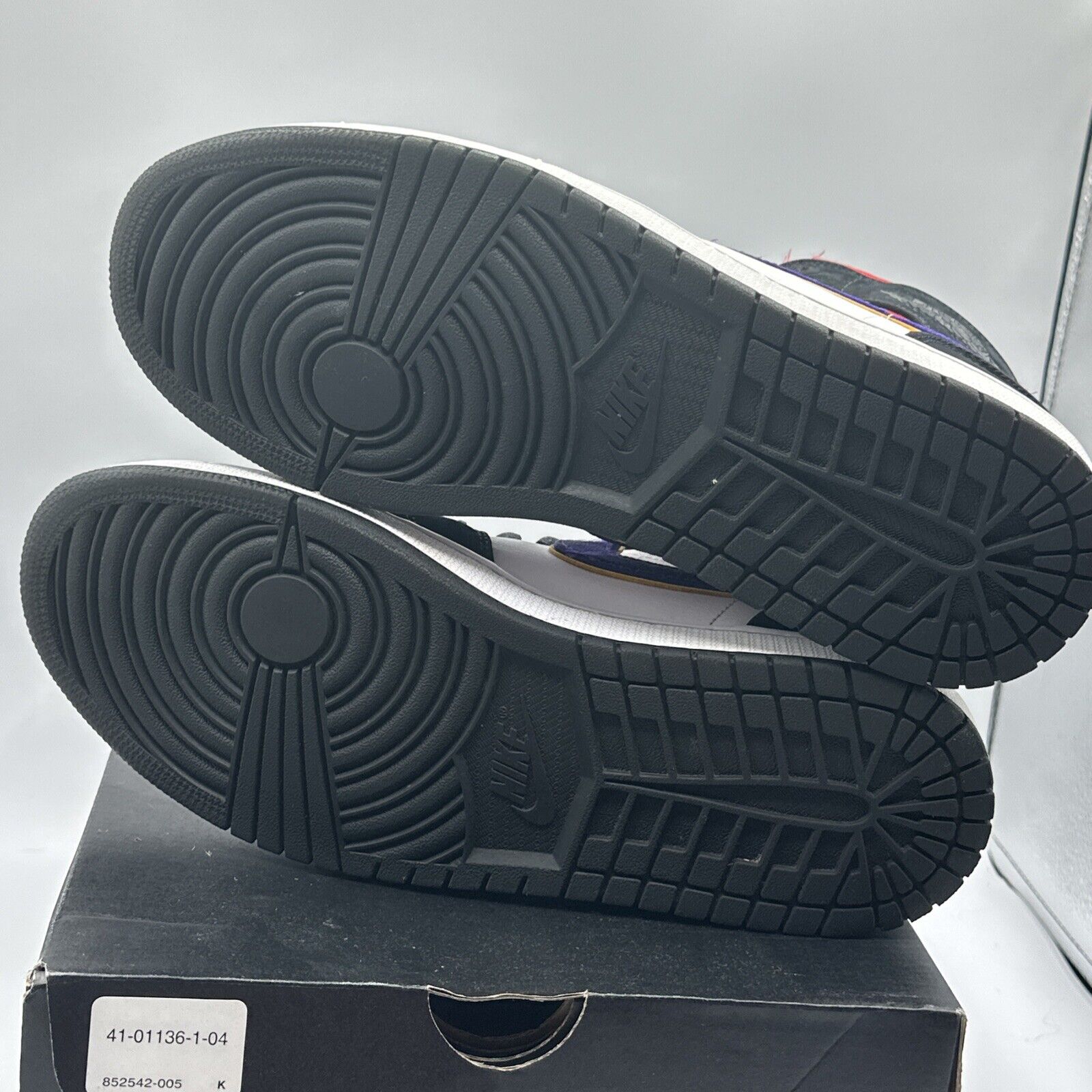 Size 10 - Jordan 1 Mid SE Rivals 2019