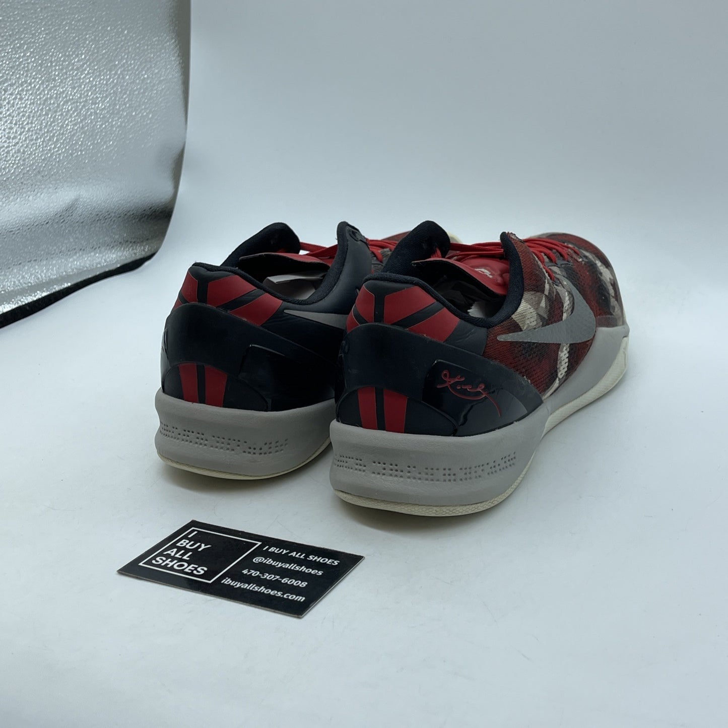Size 9 - Nike Kobe VIII 8 System Milk Snake Red White Grey (555035-601)